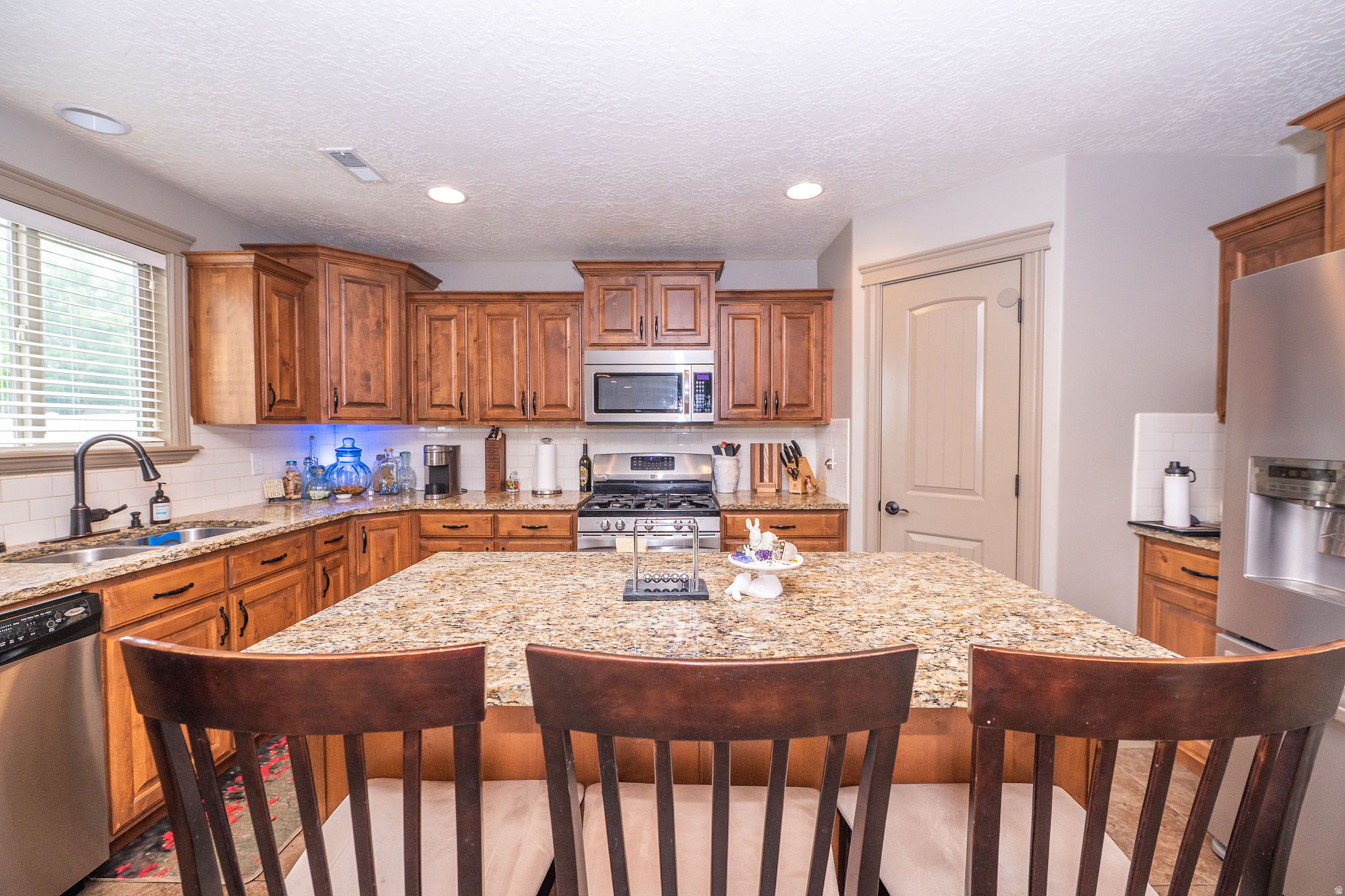 FARMINGTON MEADOWS - Residential