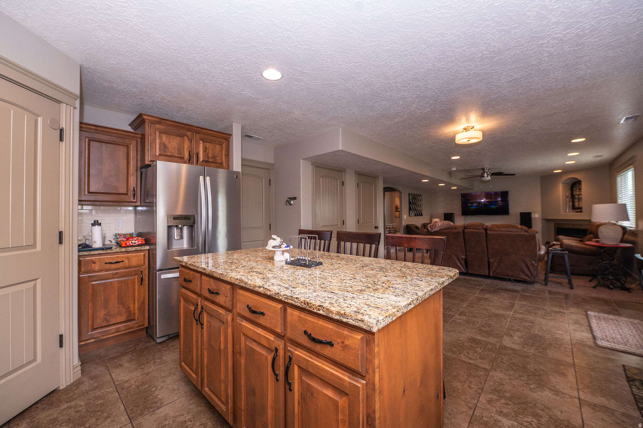 FARMINGTON MEADOWS - Residential