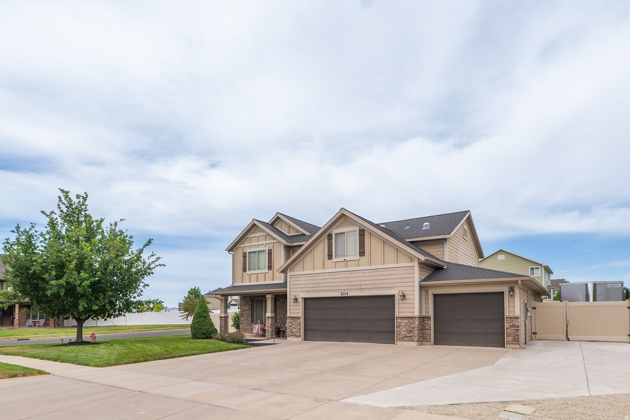 FARMINGTON MEADOWS - Residential