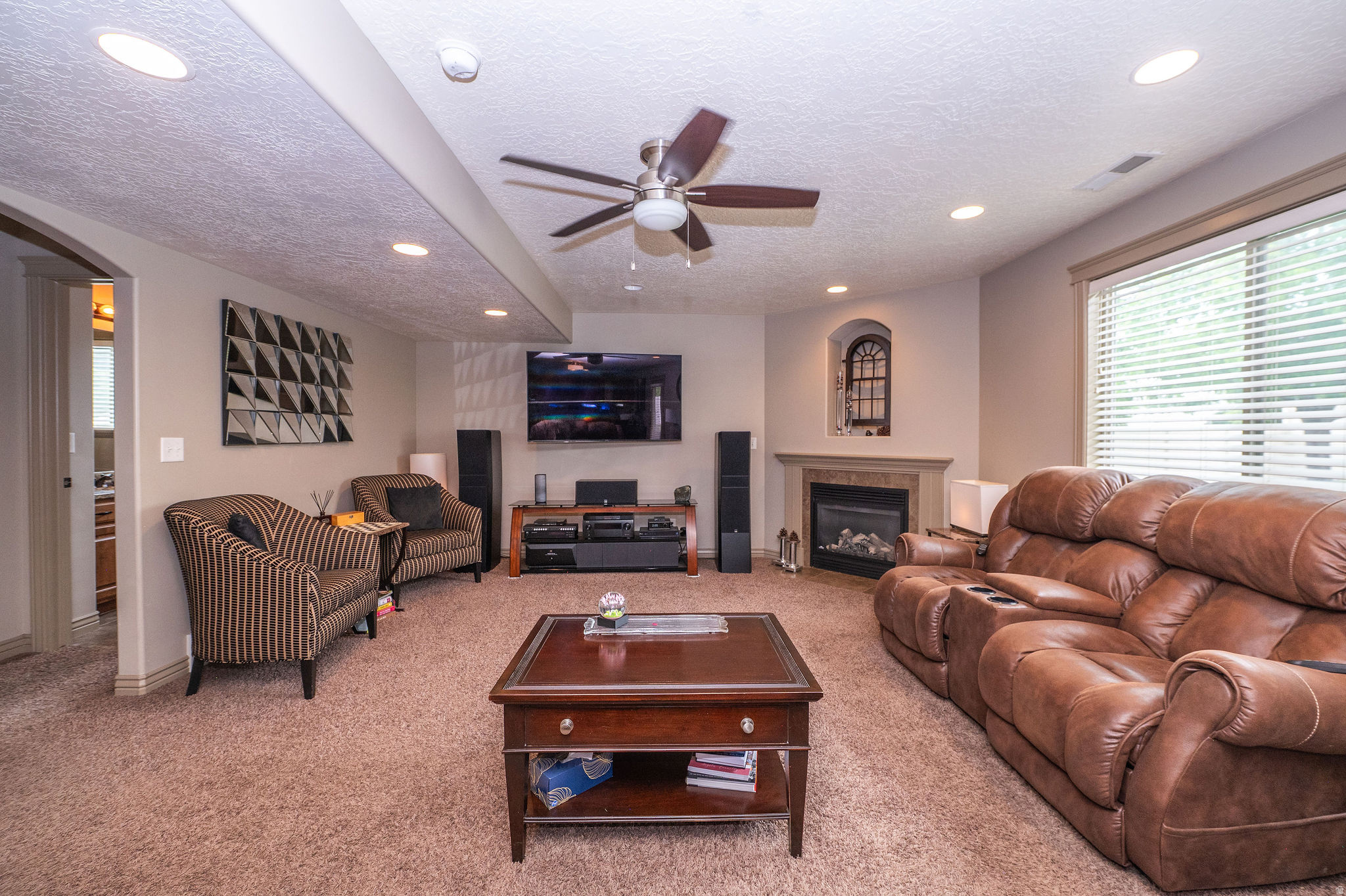 FARMINGTON MEADOWS - Residential