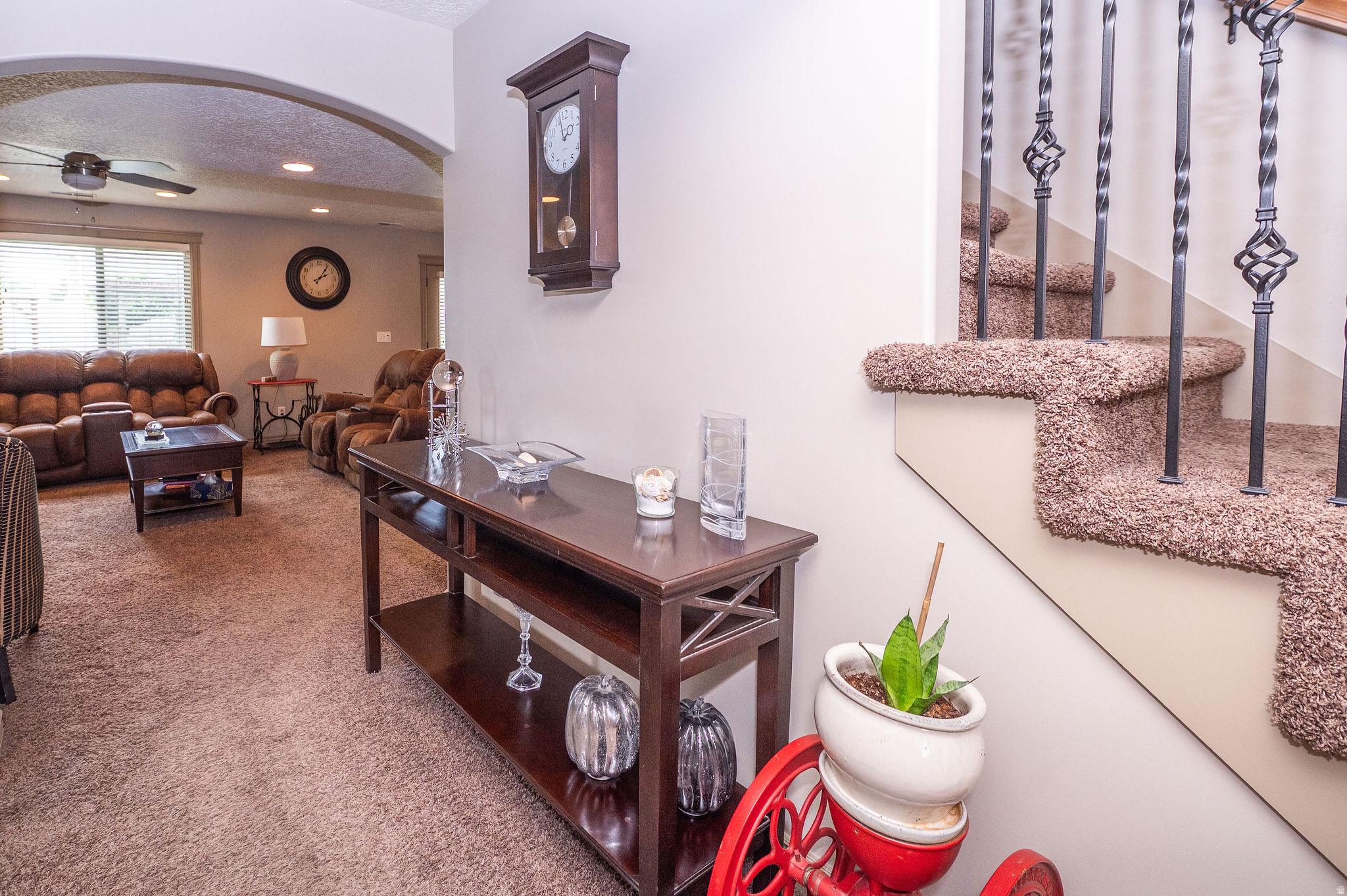 FARMINGTON MEADOWS - Residential