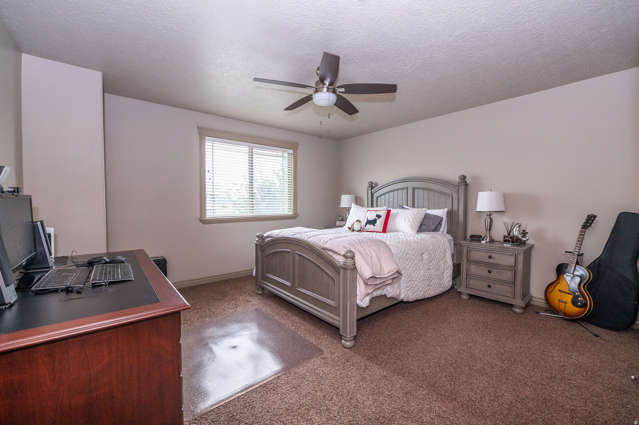FARMINGTON MEADOWS - Residential