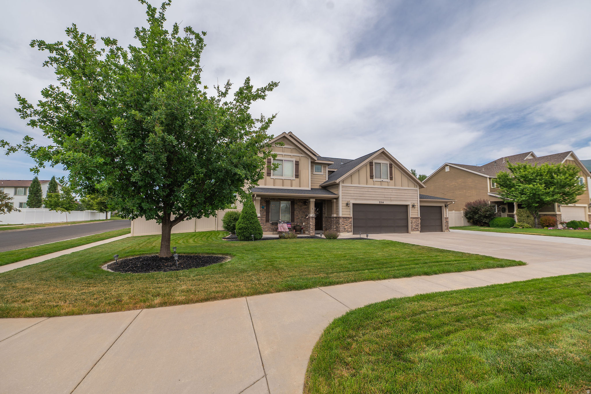 FARMINGTON MEADOWS - Residential