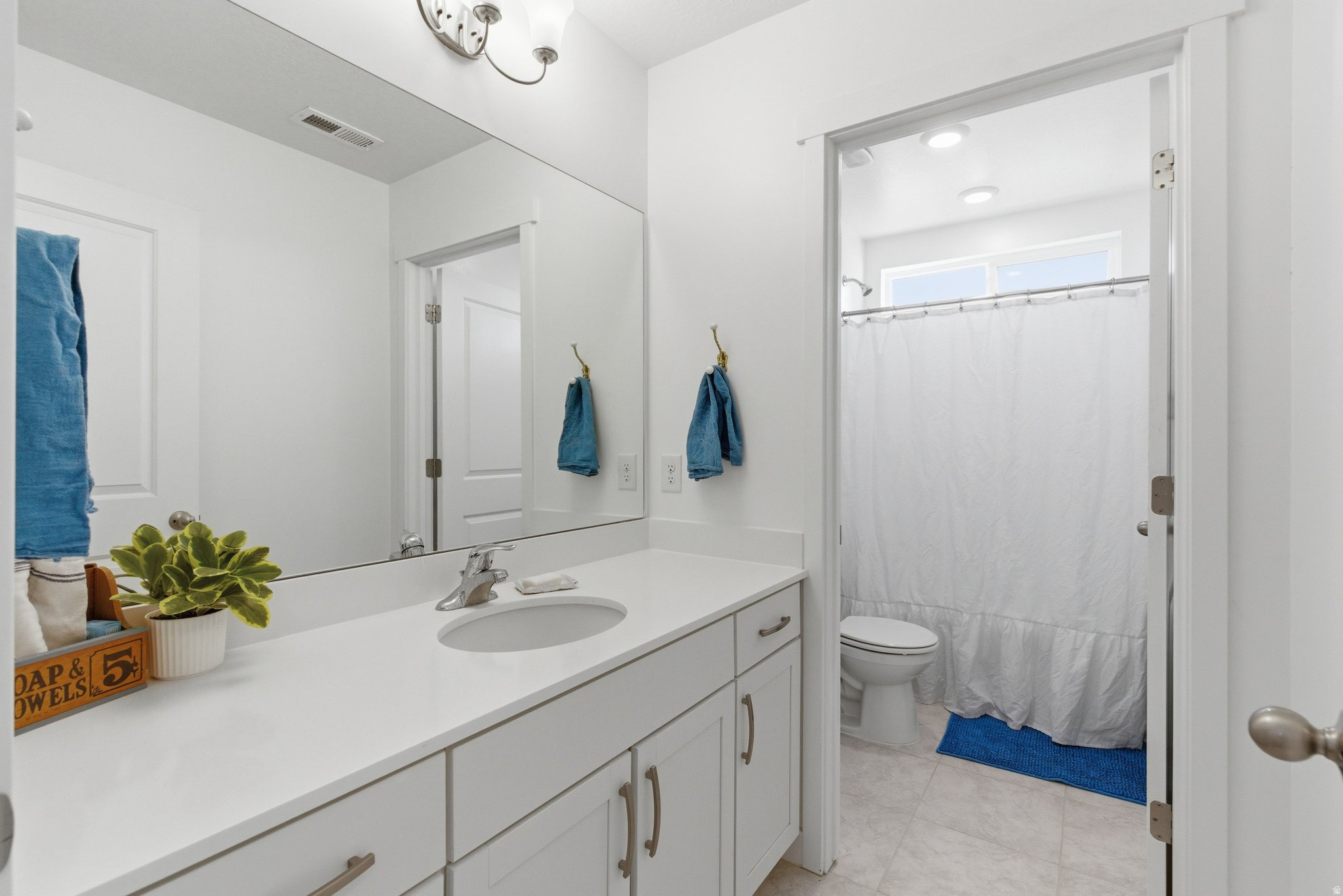 FOOTHILL VILLAGE - Residential