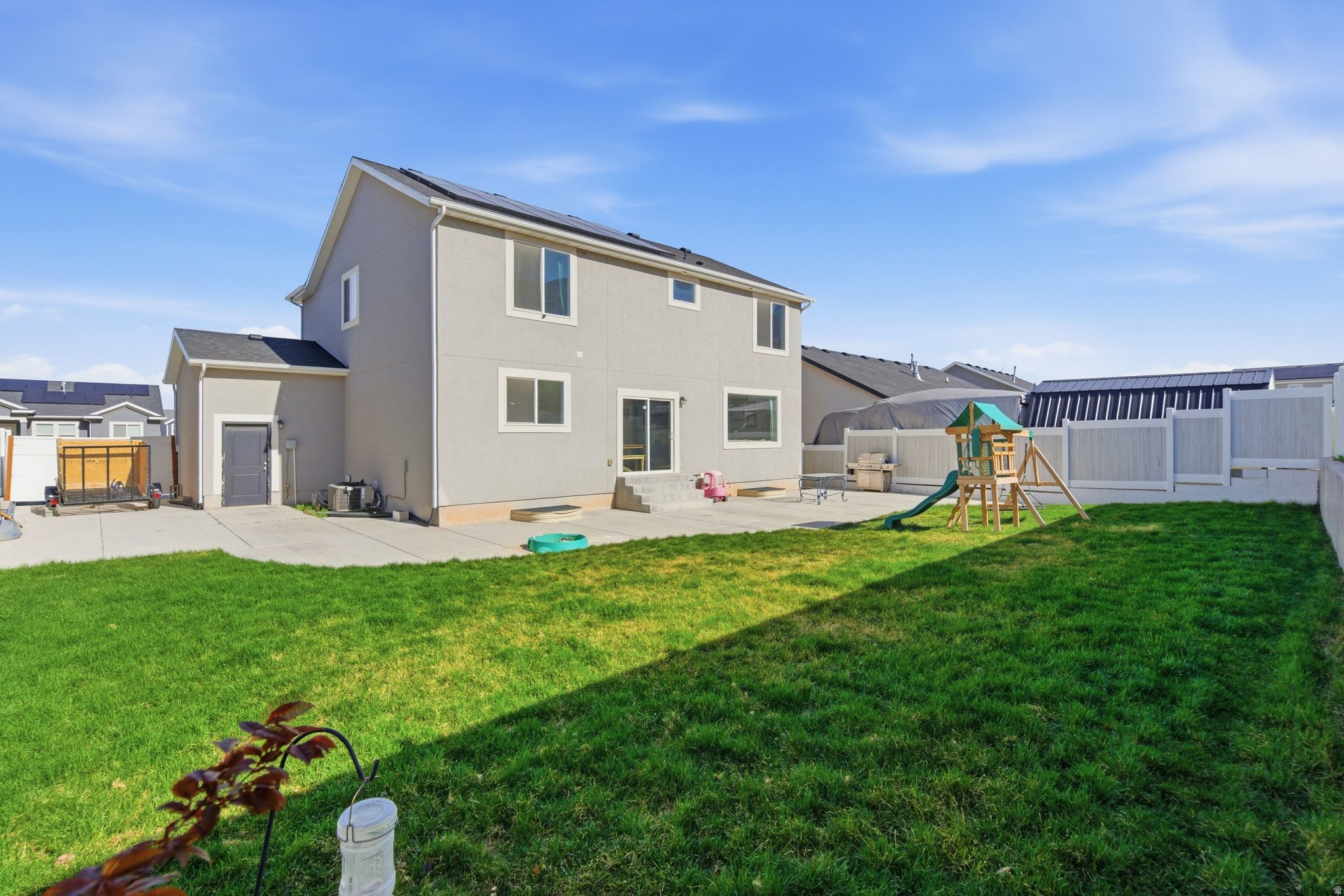 FOOTHILL VILLAGE - Residential