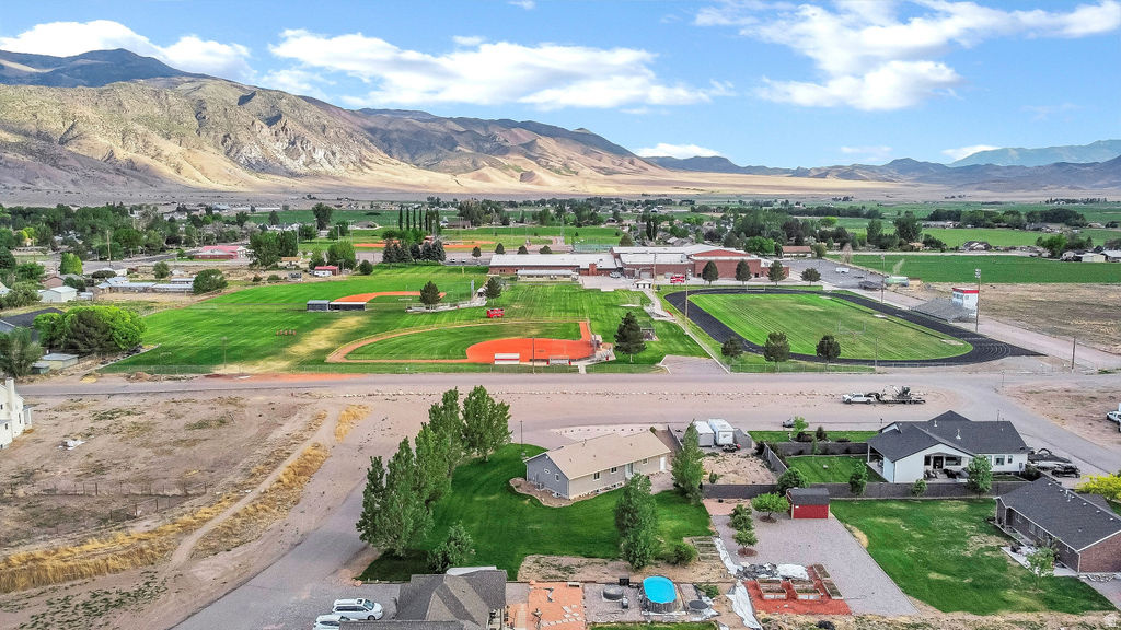 WHITE FENCE FARMS - Residential