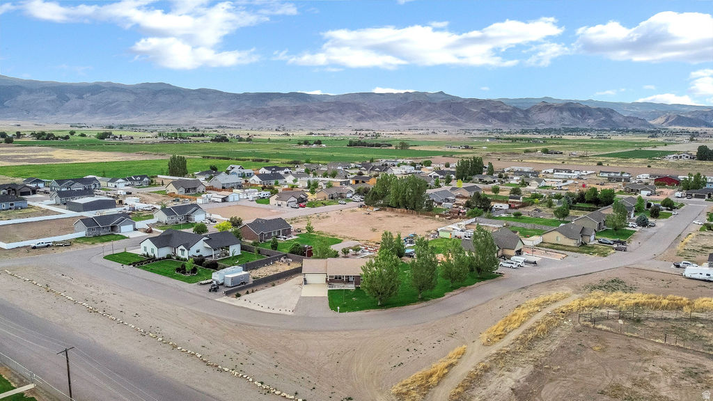 WHITE FENCE FARMS - Residential