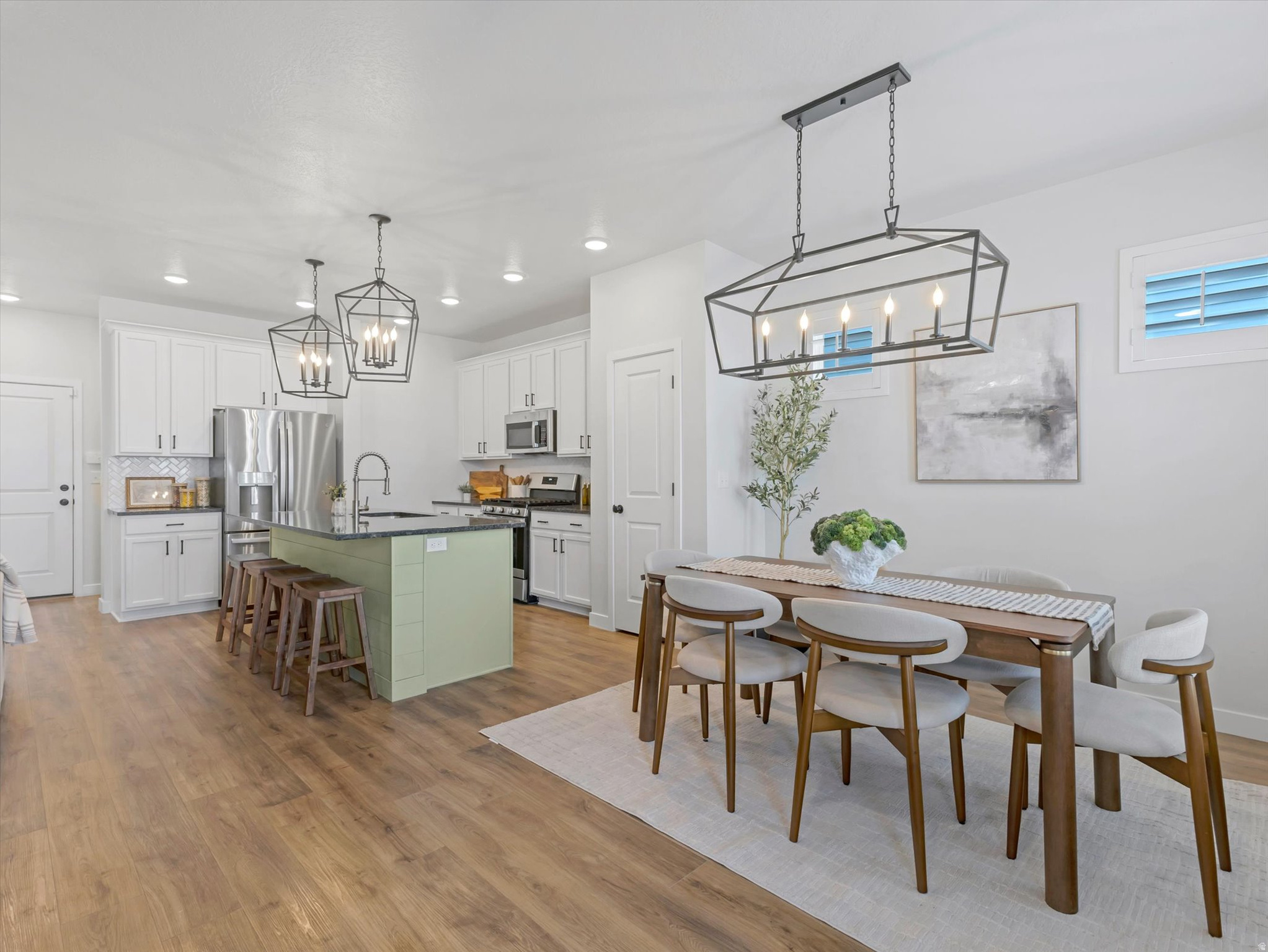DAYBREAK-CASCADE VILLAGE - Residential