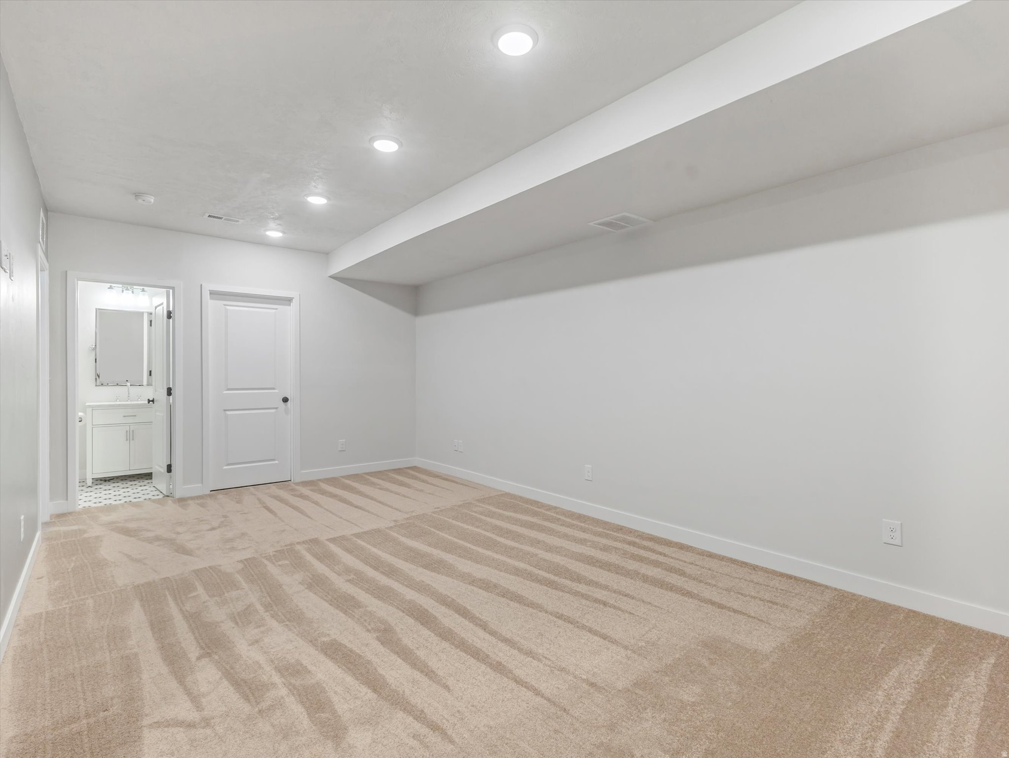 DAYBREAK-CASCADE VILLAGE - Residential