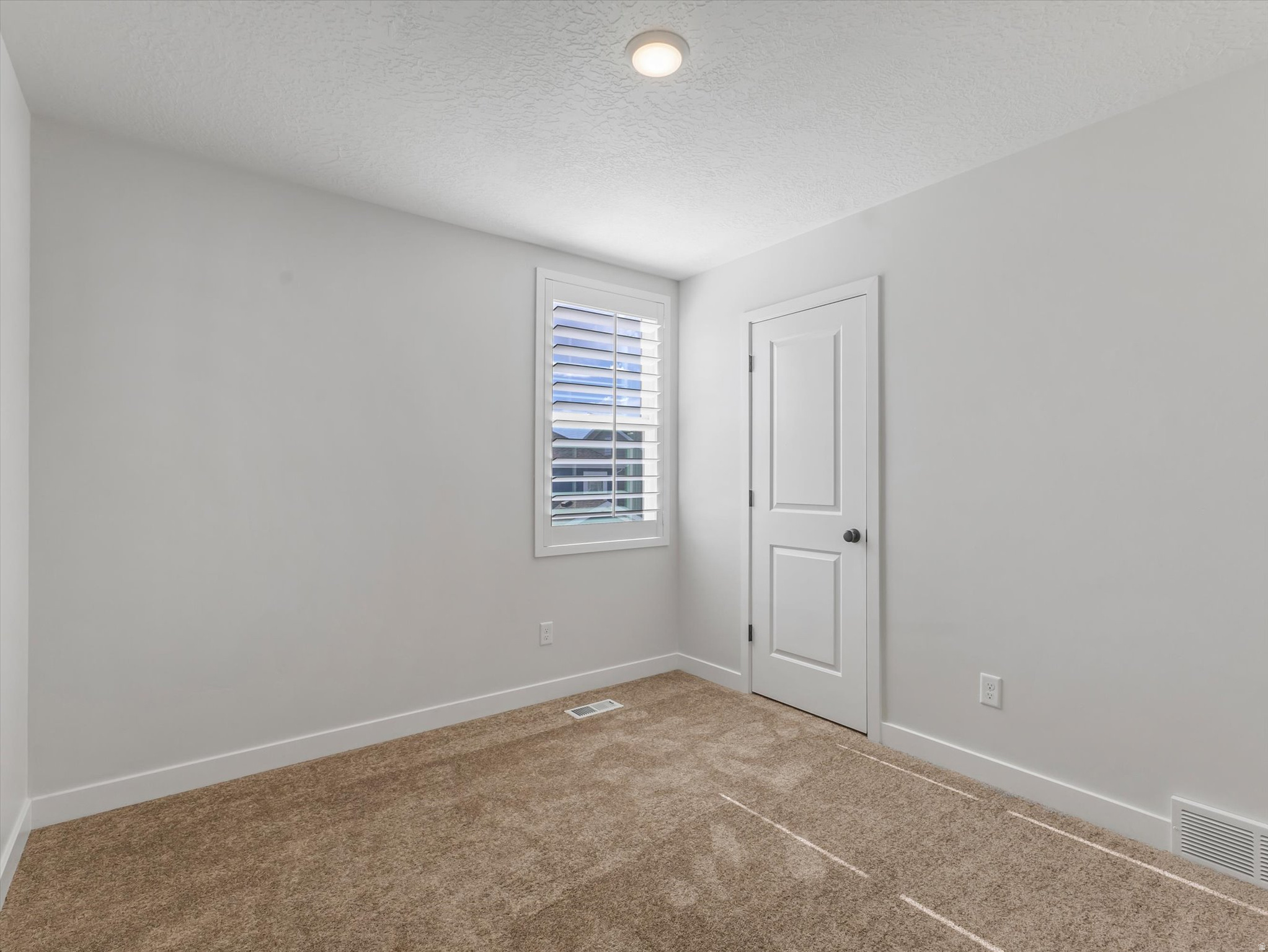 DAYBREAK-CASCADE VILLAGE - Residential