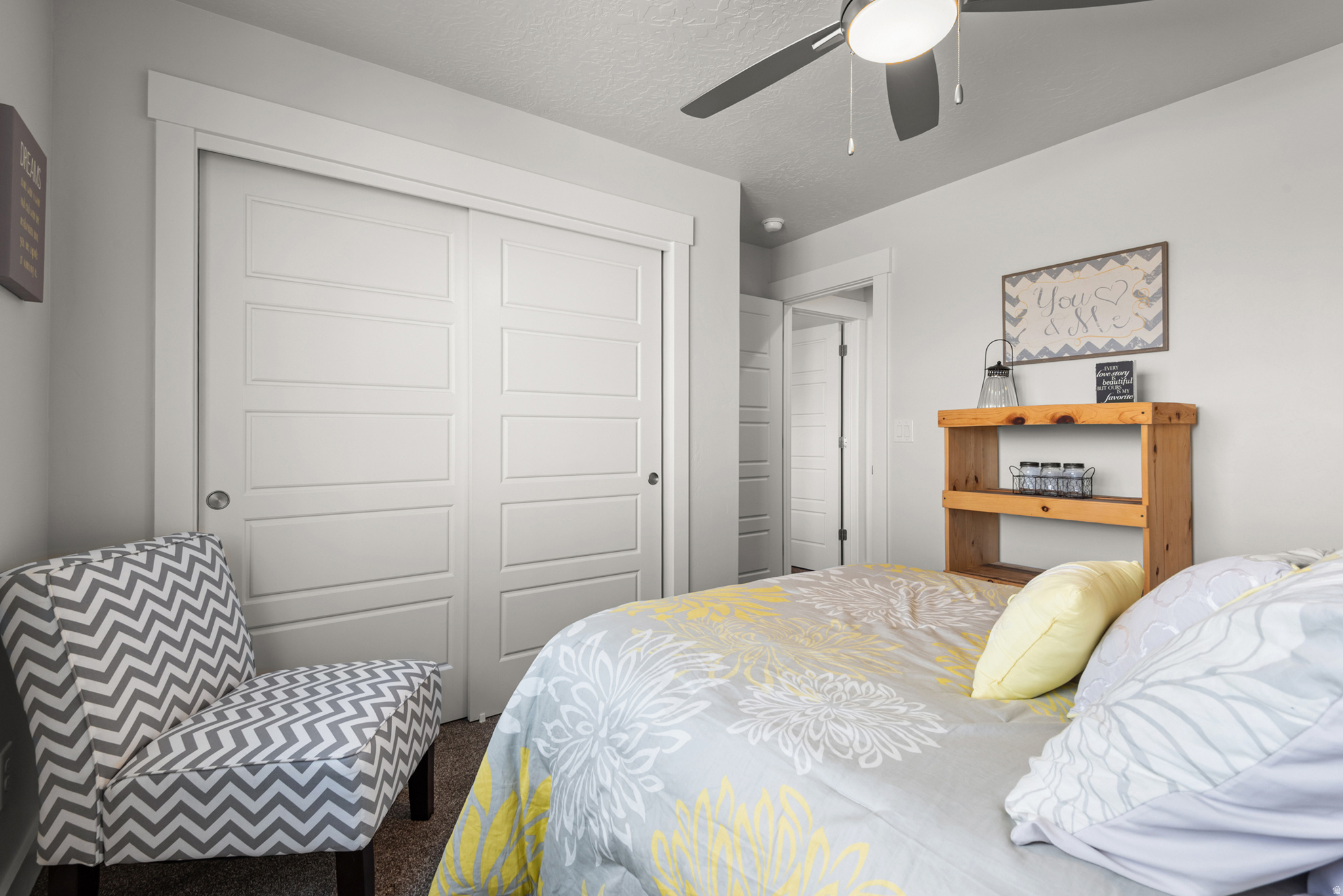 HYDE POINT - Residential