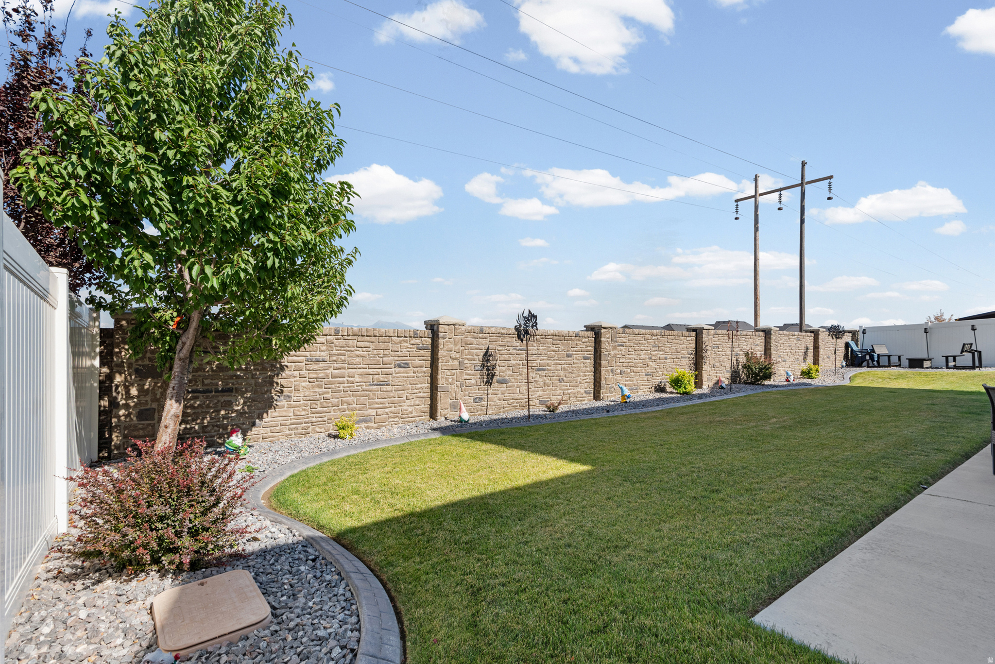 HYDE POINT - Residential