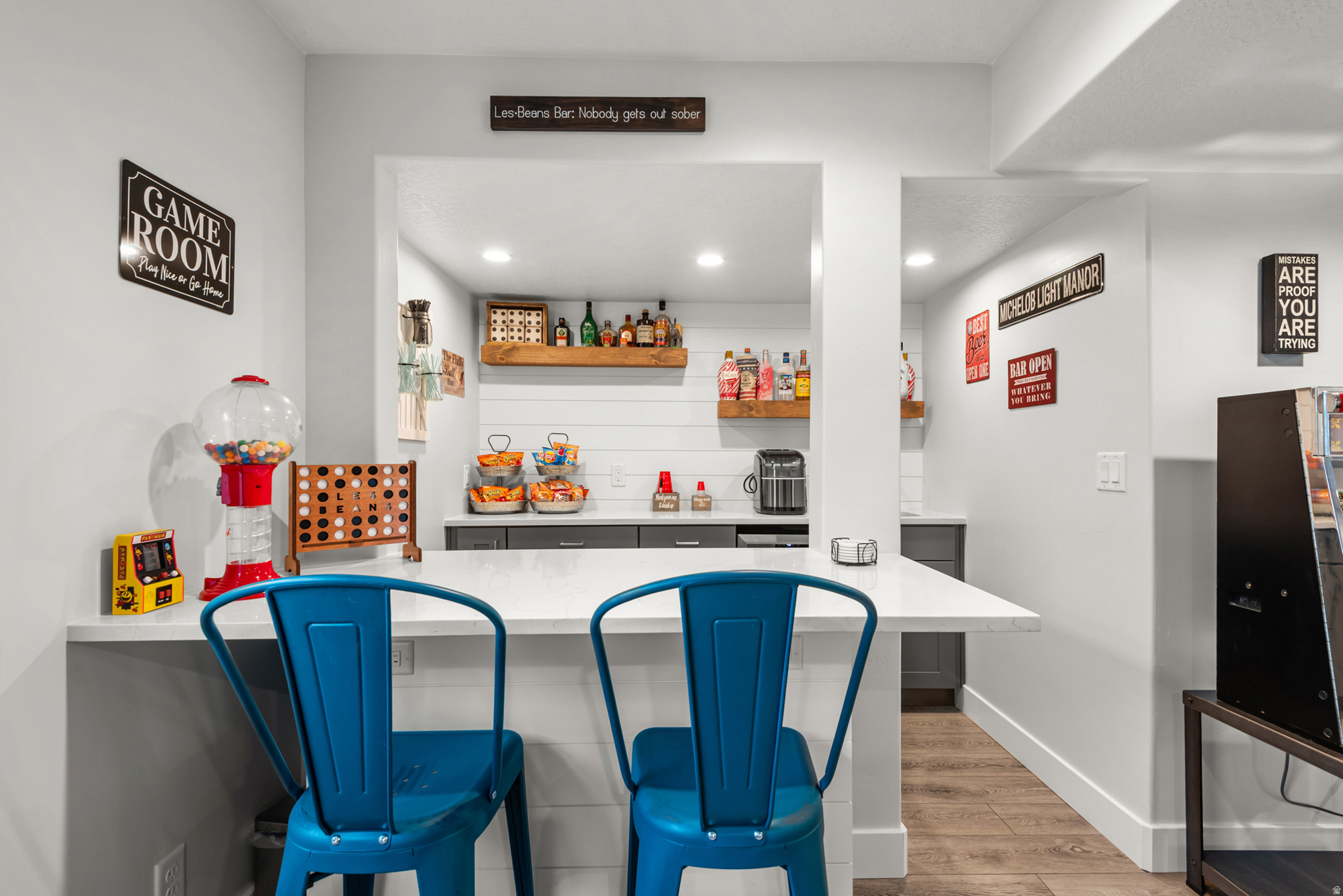 HYDE POINT - Residential