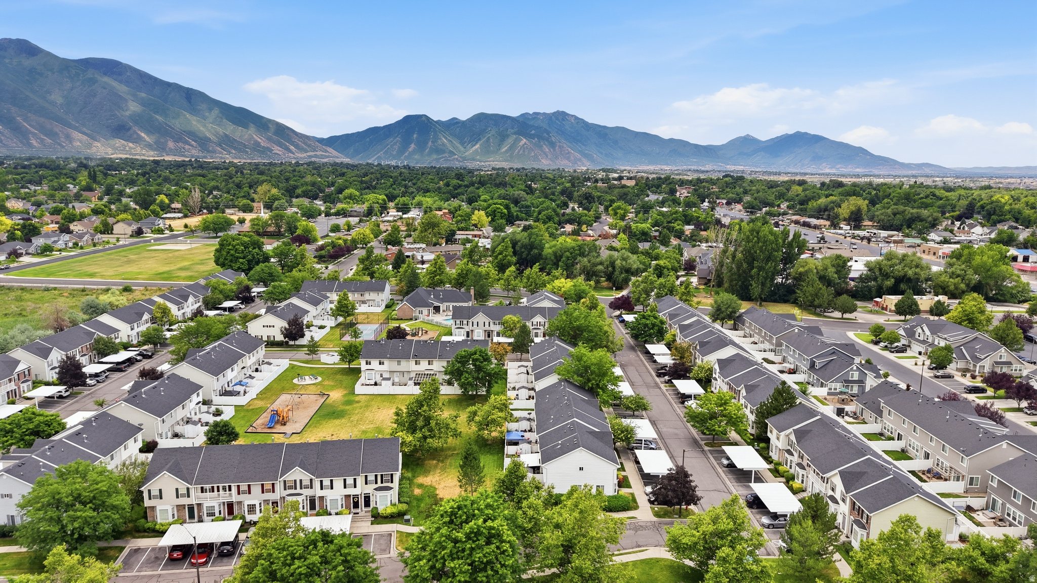 THE WILLOWS - Residential