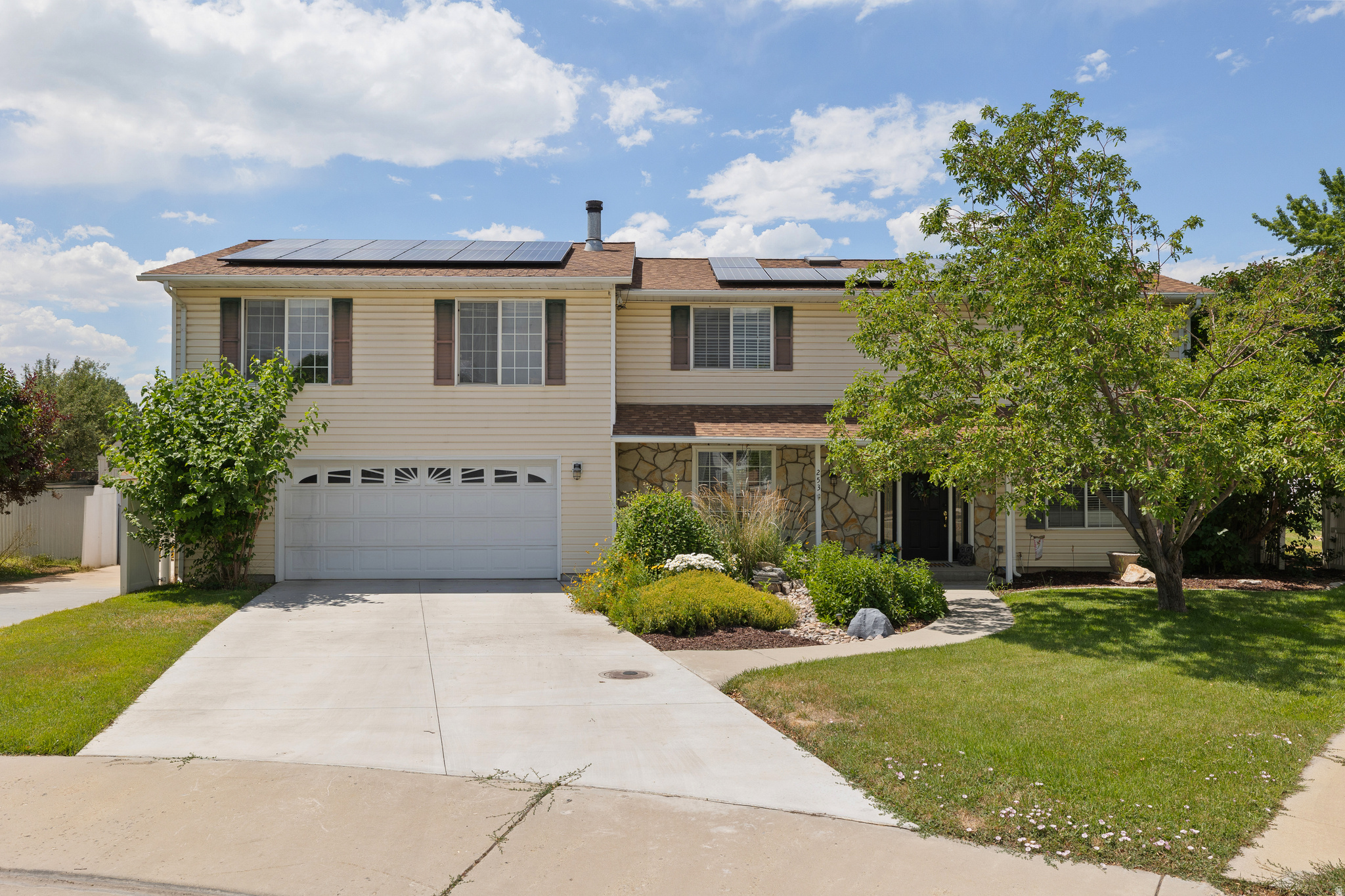 seller buy down to 5% int rate. Gorgeous 2-story home in a cul-de-sac. 3240.sq ft. 5 spacious bedrooms 2/w loft. .45 Acre beautiful lot, solar-owned. Swimming pool. Granite counters. Beautiful Master suite, with his and hers walk-in closets and a wonderful jetted soaking tub and separate shower in the Master. Nice private deck off the master. Huge family room just off custom kitchen. Overlooks the pool and beautiful yard. Huge covered patio. There is even a greenhouse. even a root cellar.  fruit trees, grapes. Fantastic neighborhood. NSR Provo River Trail. And shopping. Amazing school, Provo's Best. Amelia Earhart Elementary. New junior high and New Provo High School. Home is beautifully done, vacant and ready for its new owners.  Large 2-car garage with work area. This home has tons of storage, custom cabinetry
