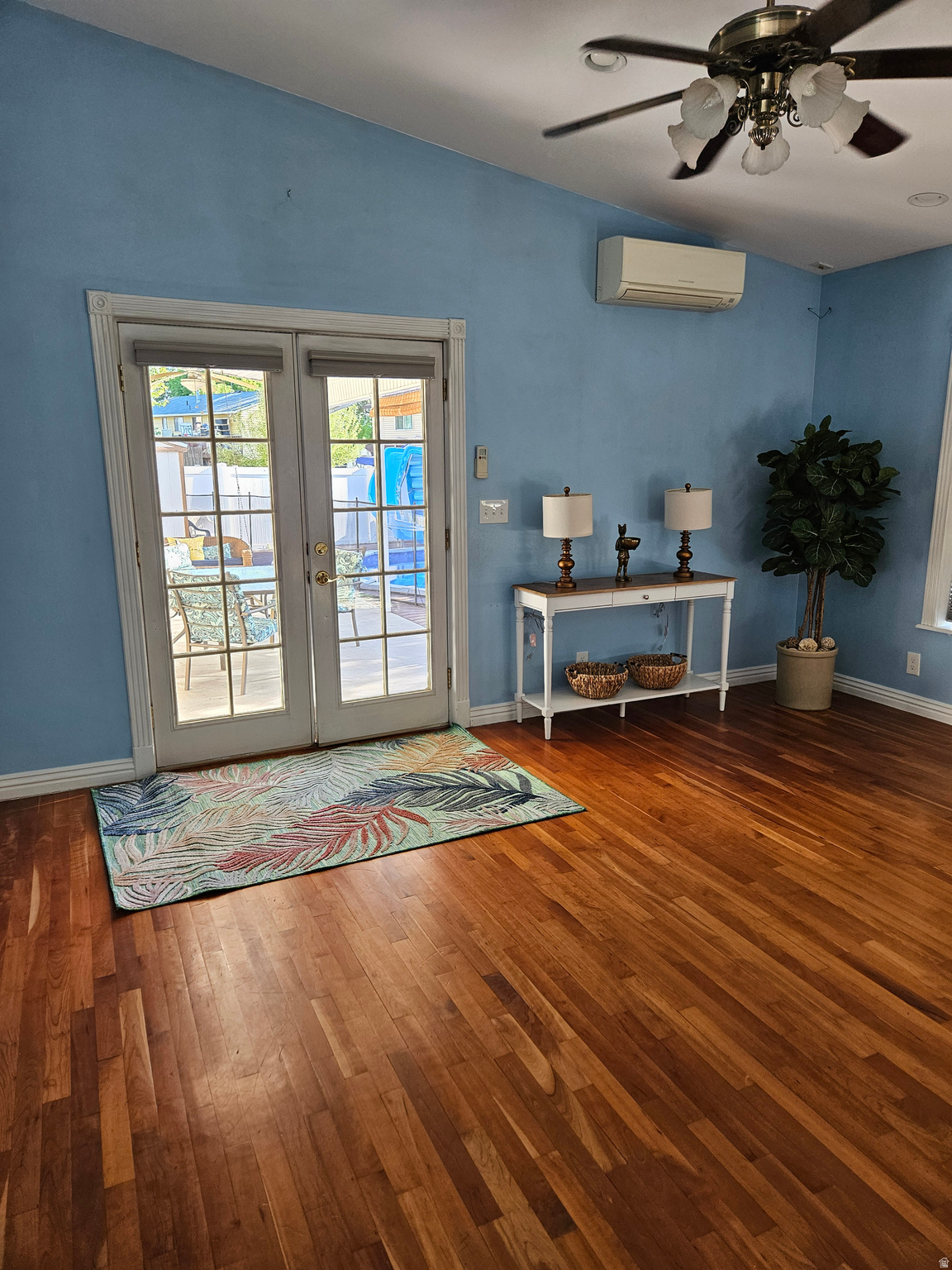 RIO VISTA - Residential