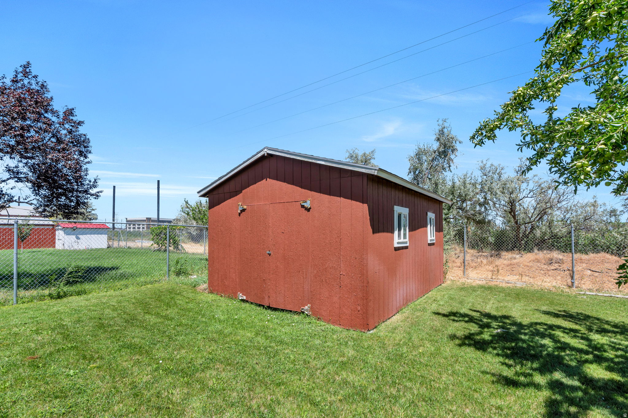 MEADOWS - Residential