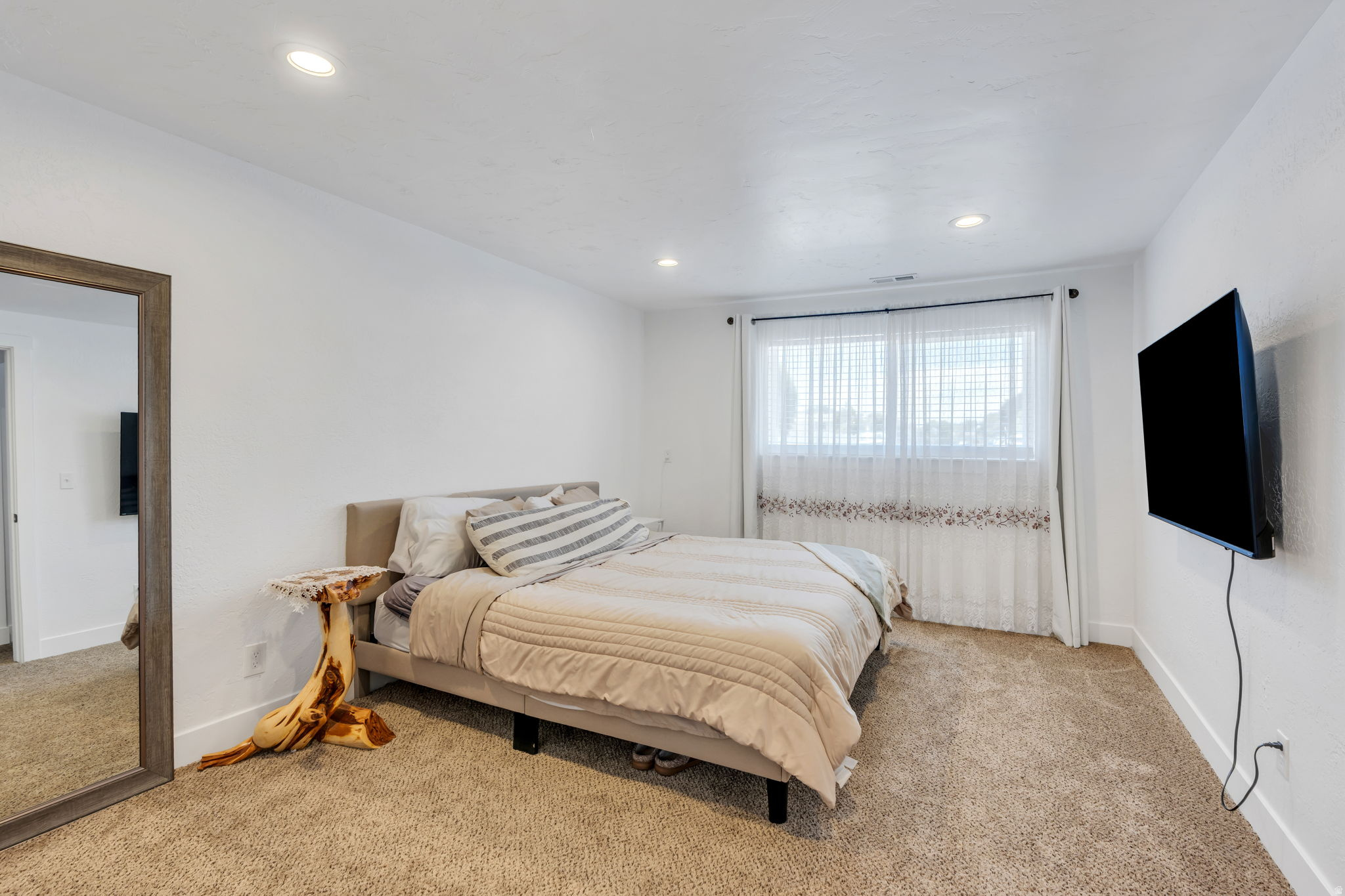 MEADOWS - Residential