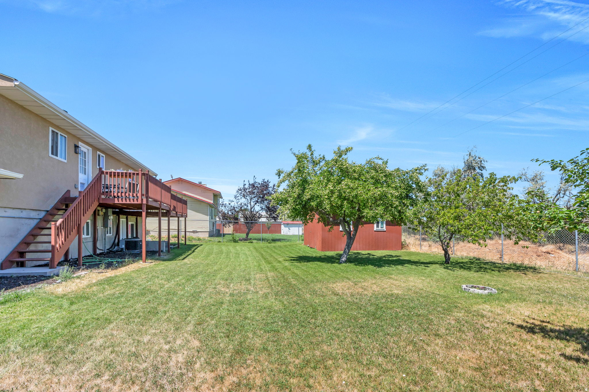 MEADOWS - Residential