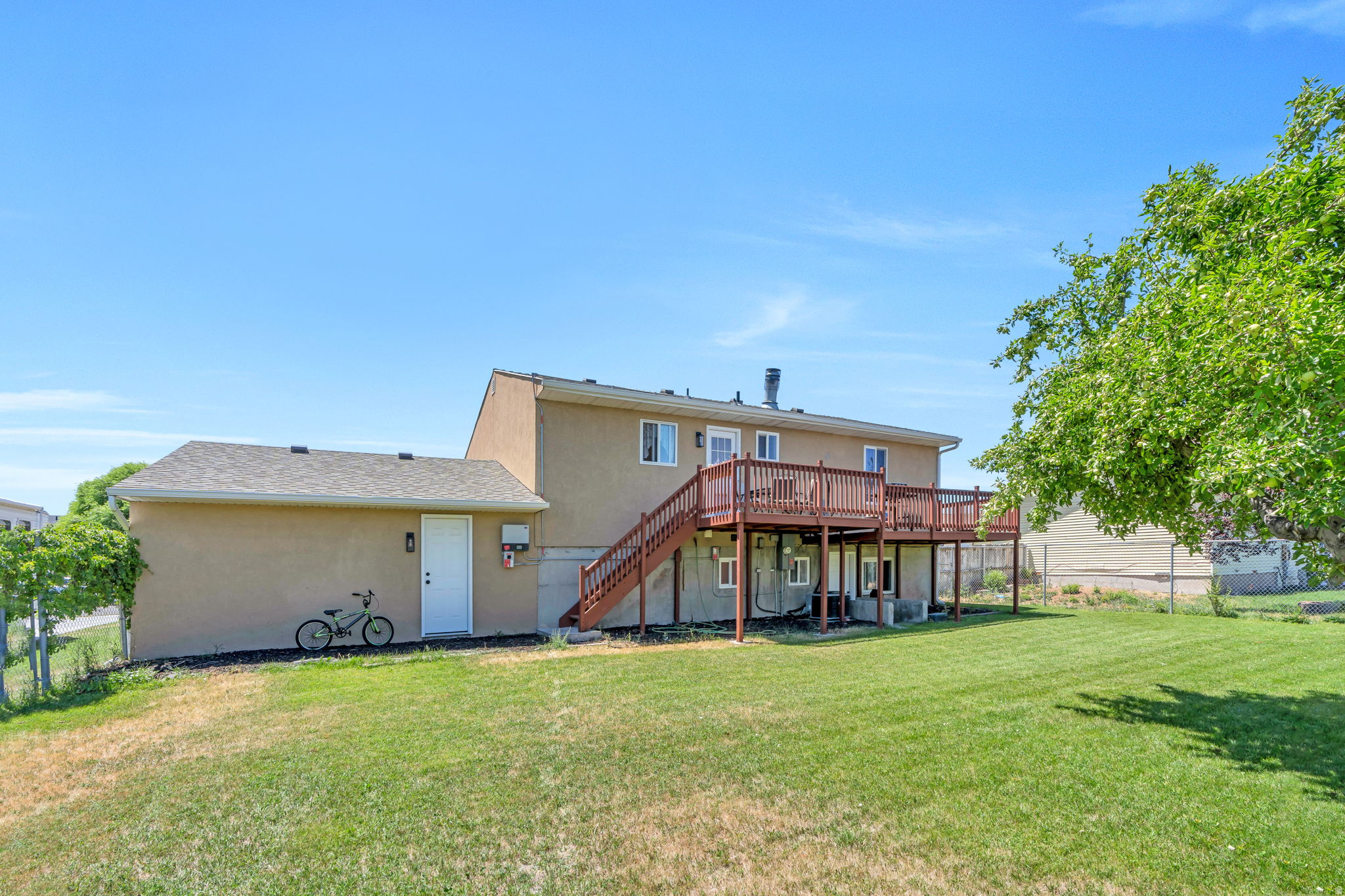 MEADOWS - Residential