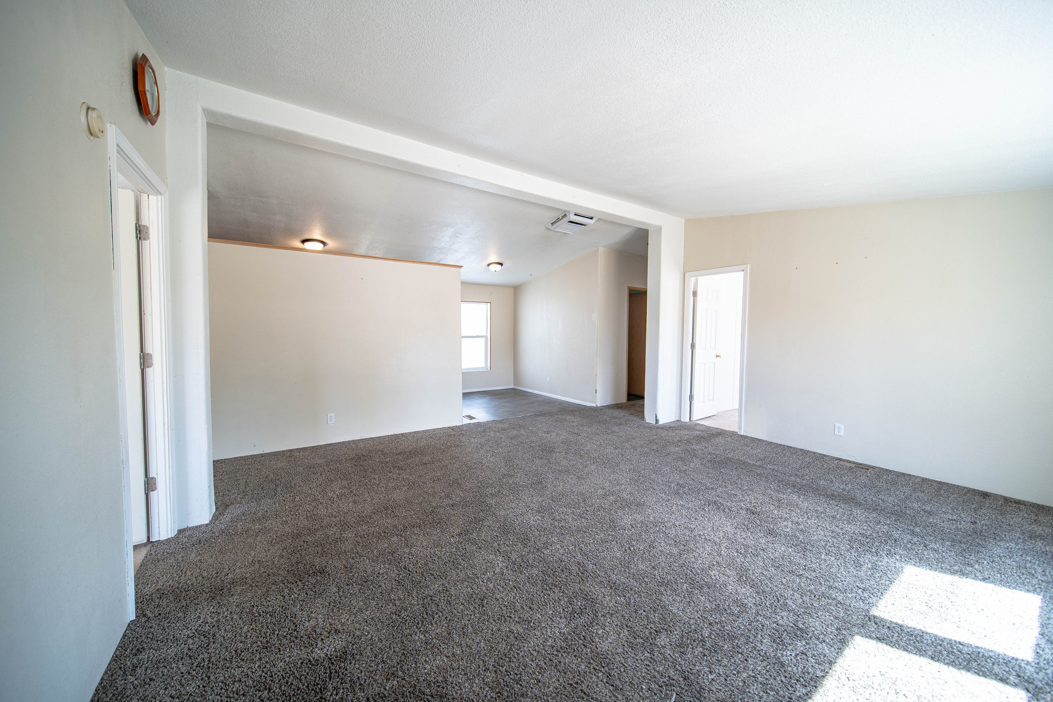 HILLVIEW VILLAGE - Residential