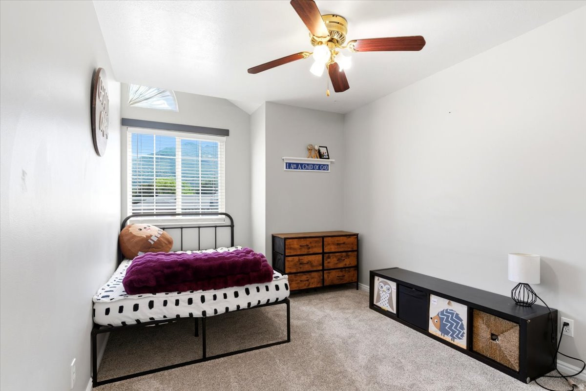 DEER COUNTRY ESTATES - Residential