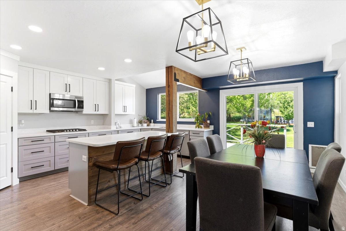 DEER COUNTRY ESTATES - Residential