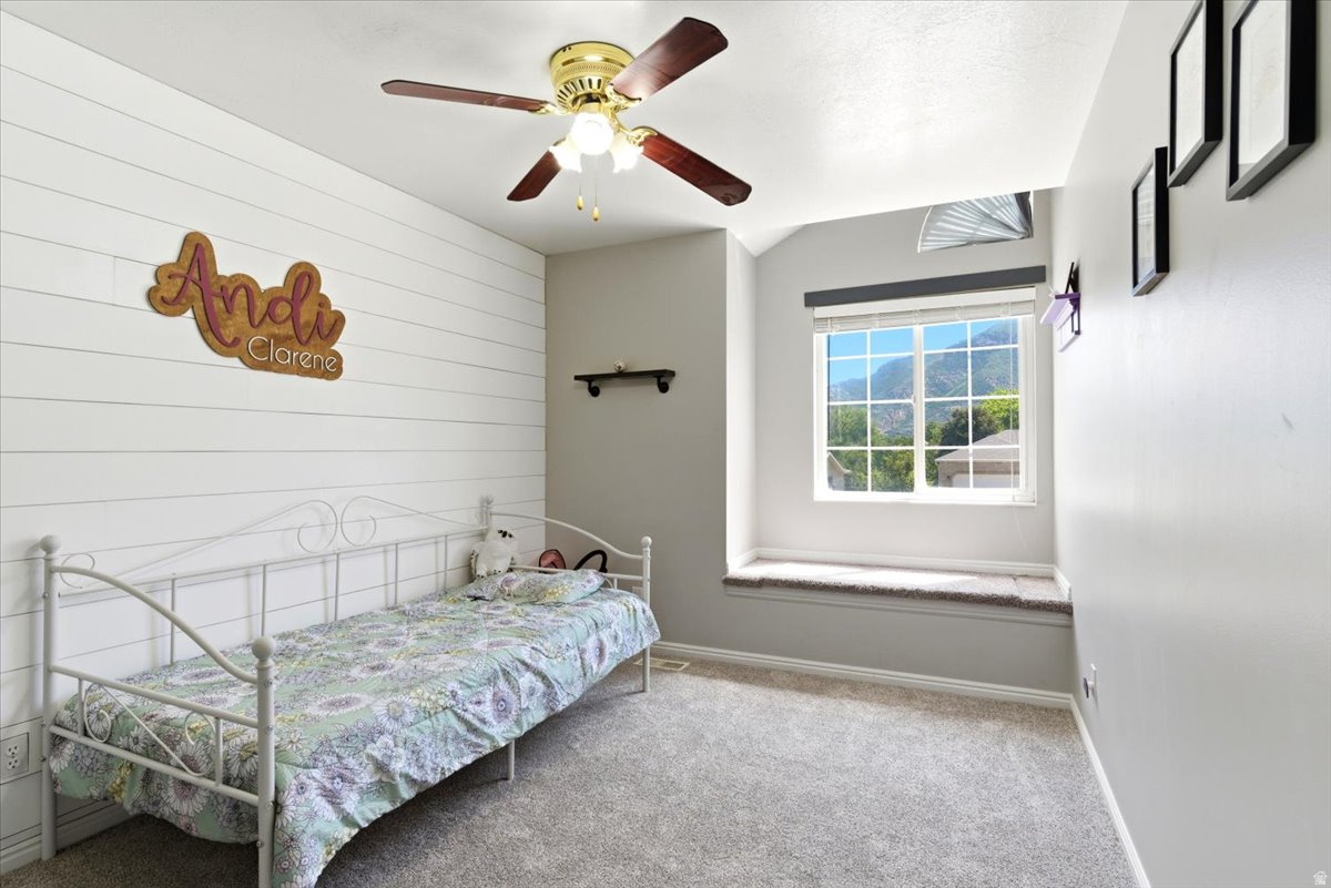 DEER COUNTRY ESTATES - Residential