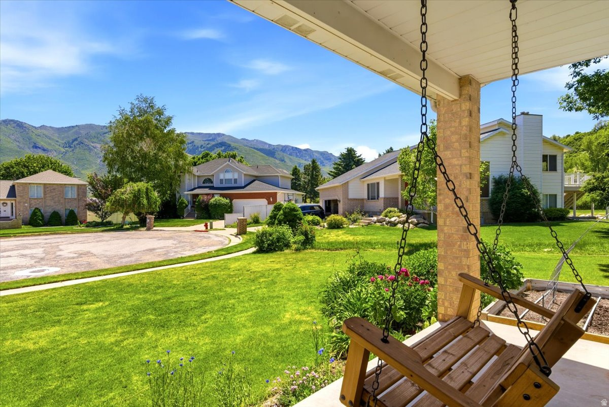 DEER COUNTRY ESTATES - Residential