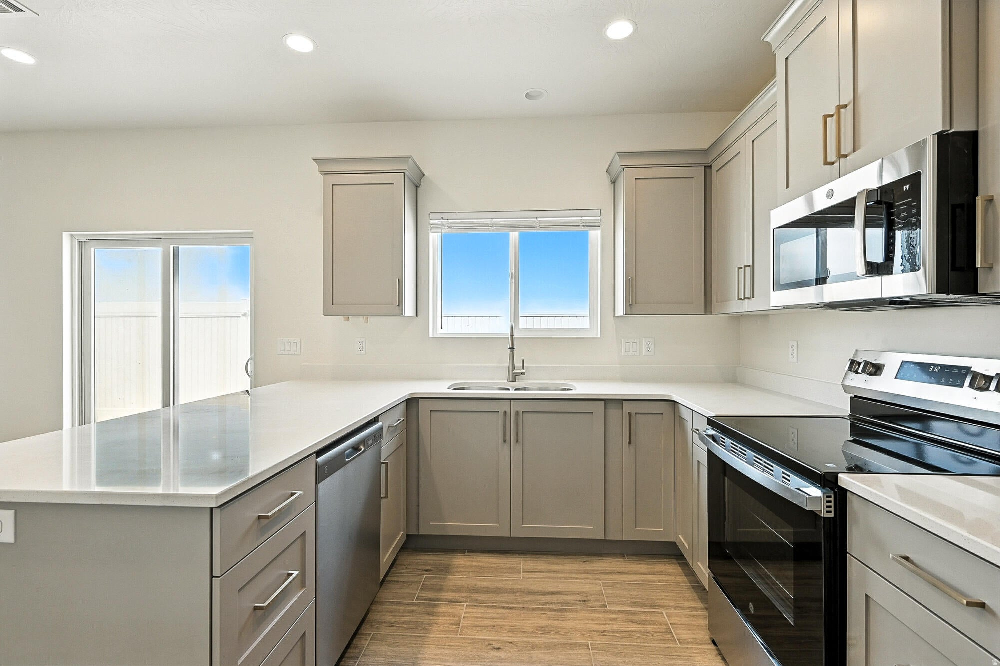 IRON HAWK TOWNHOMES - Residential