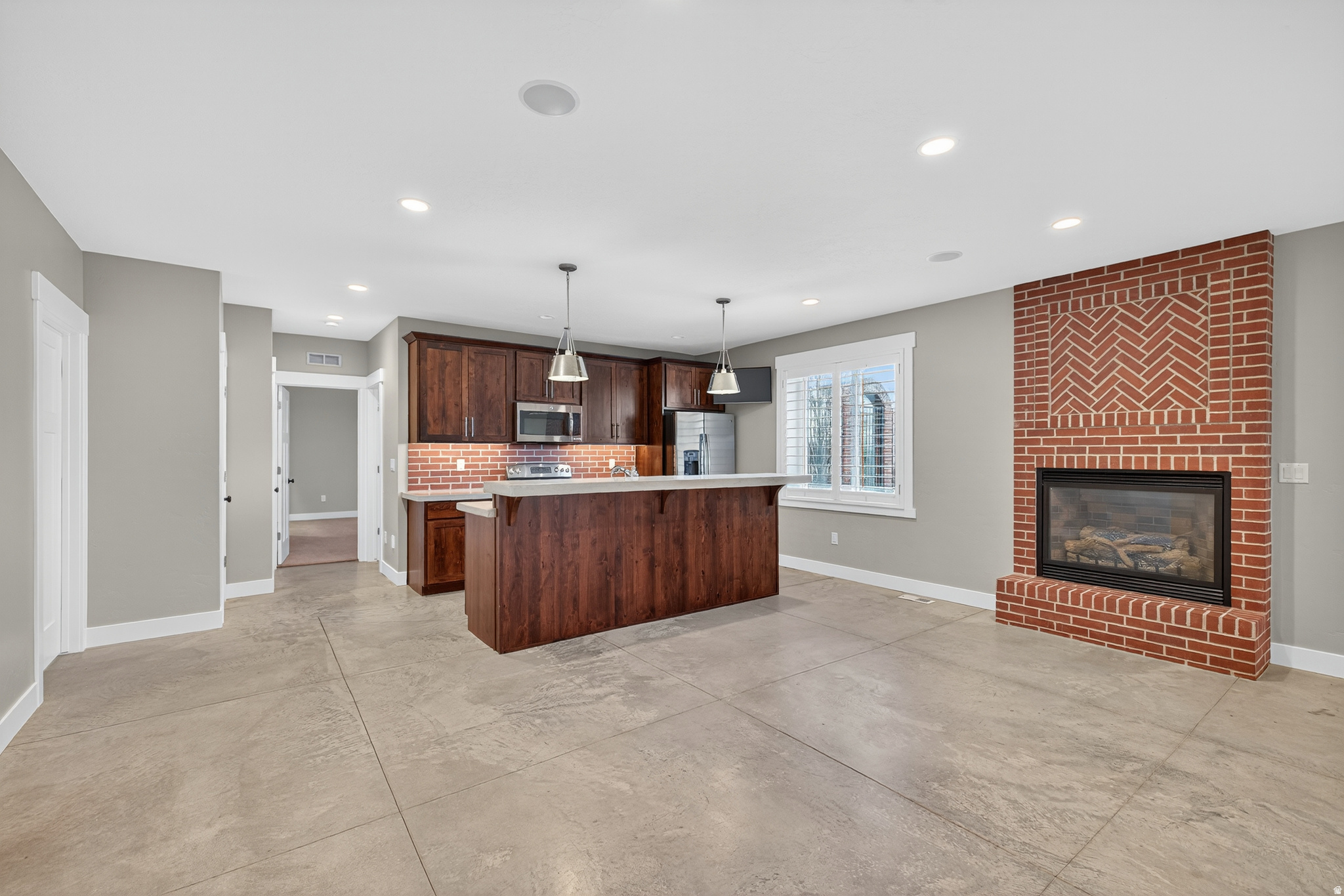 WESTVIEW - Residential