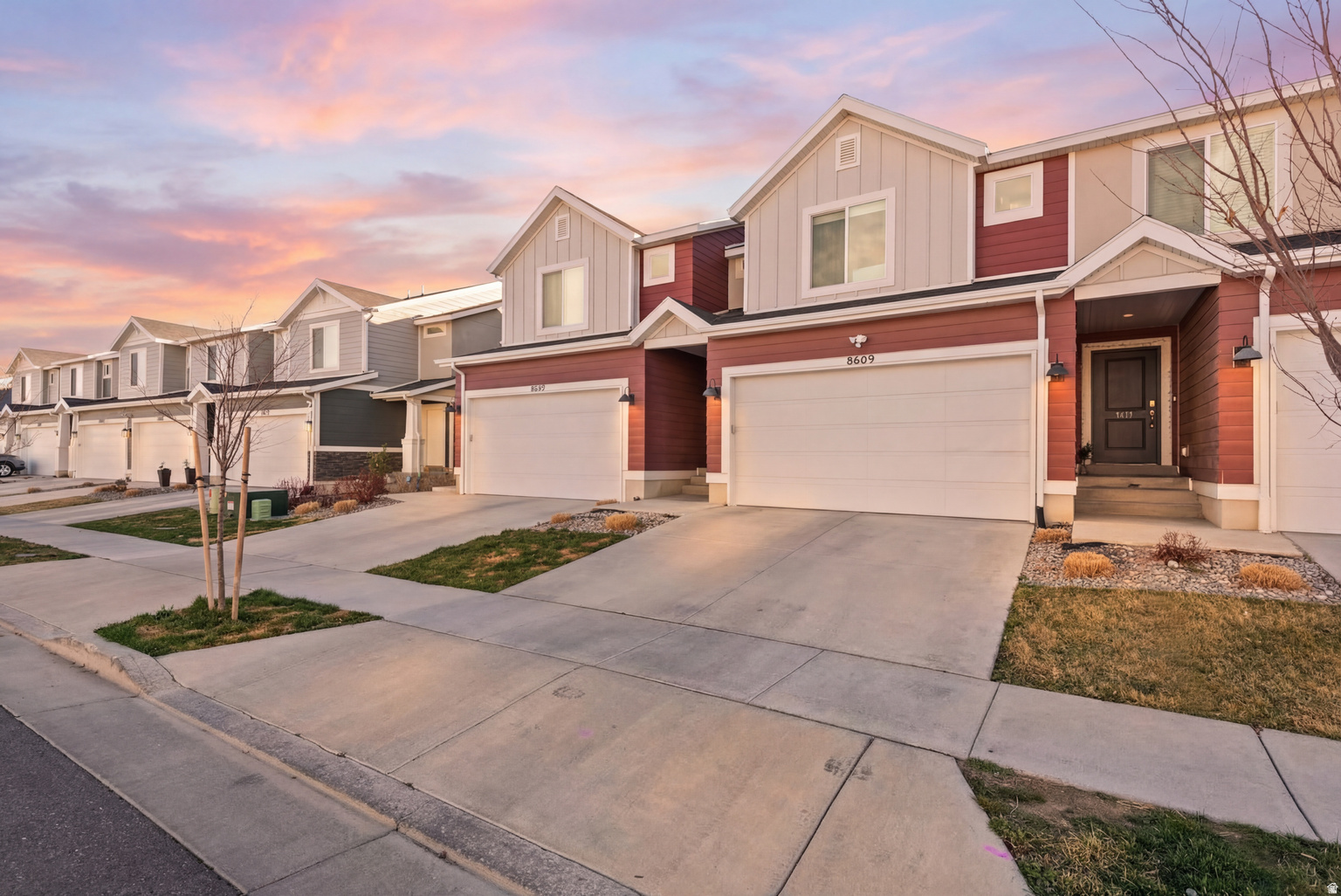 GATEWAY TO LITTLE VALLEY - Residential