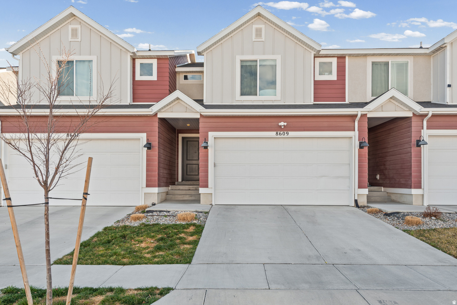Welcome to this beautifully maintained, move-in ready townhome in an up and coming part of Magna! Featuring 3 spacious bedrooms and 3.5 bathrooms, this home offers the perfect modern living. Enjoy the added value of a fully finished basement, ideal for a second living space, guest suite, or home office. The open-concept main level is perfect for entertaining, while the kitchen flows seamlessly into the living and dining areas. Location is everything, and this home delivers! Situated just steps from Cyprus High School, and directly adjacent to the community clubhouse and park, you'll love the easy access to outdoor space, recreation, and local amenities. Whether you're a first-time buyer, growing family, or investor, this home checks all the boxes. Don't miss your chance to own a turnkey property in a highly convenient location!