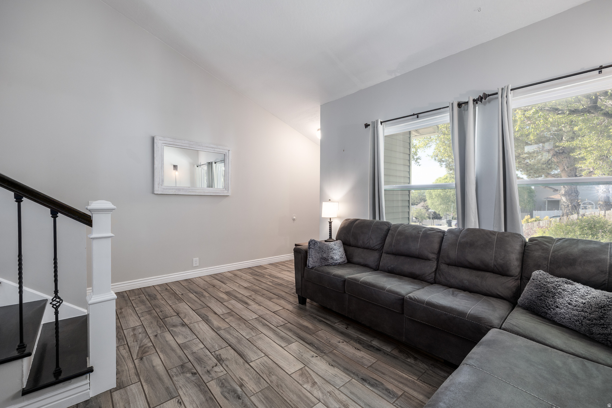ROXBOROUGH - Residential