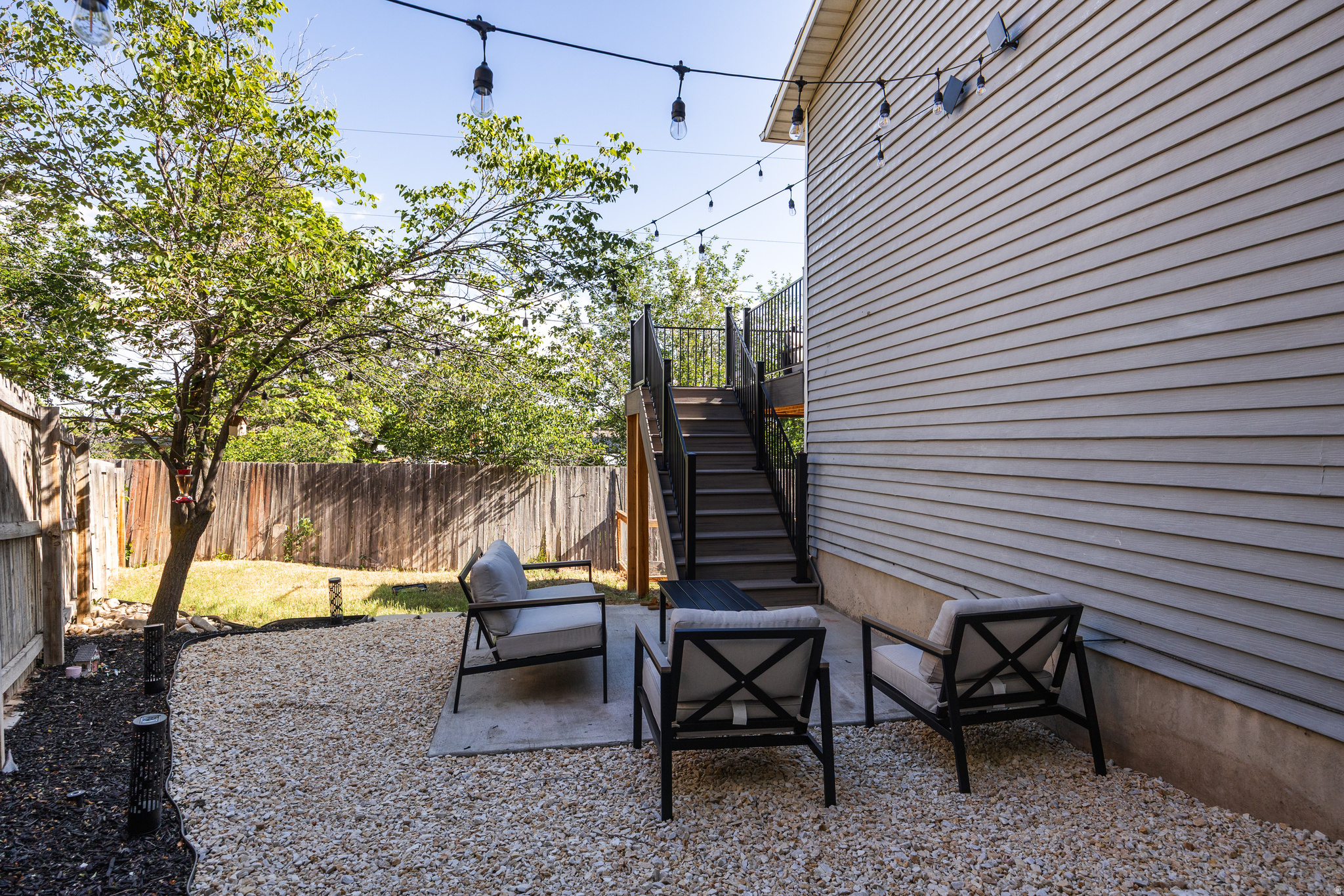 ROXBOROUGH - Residential