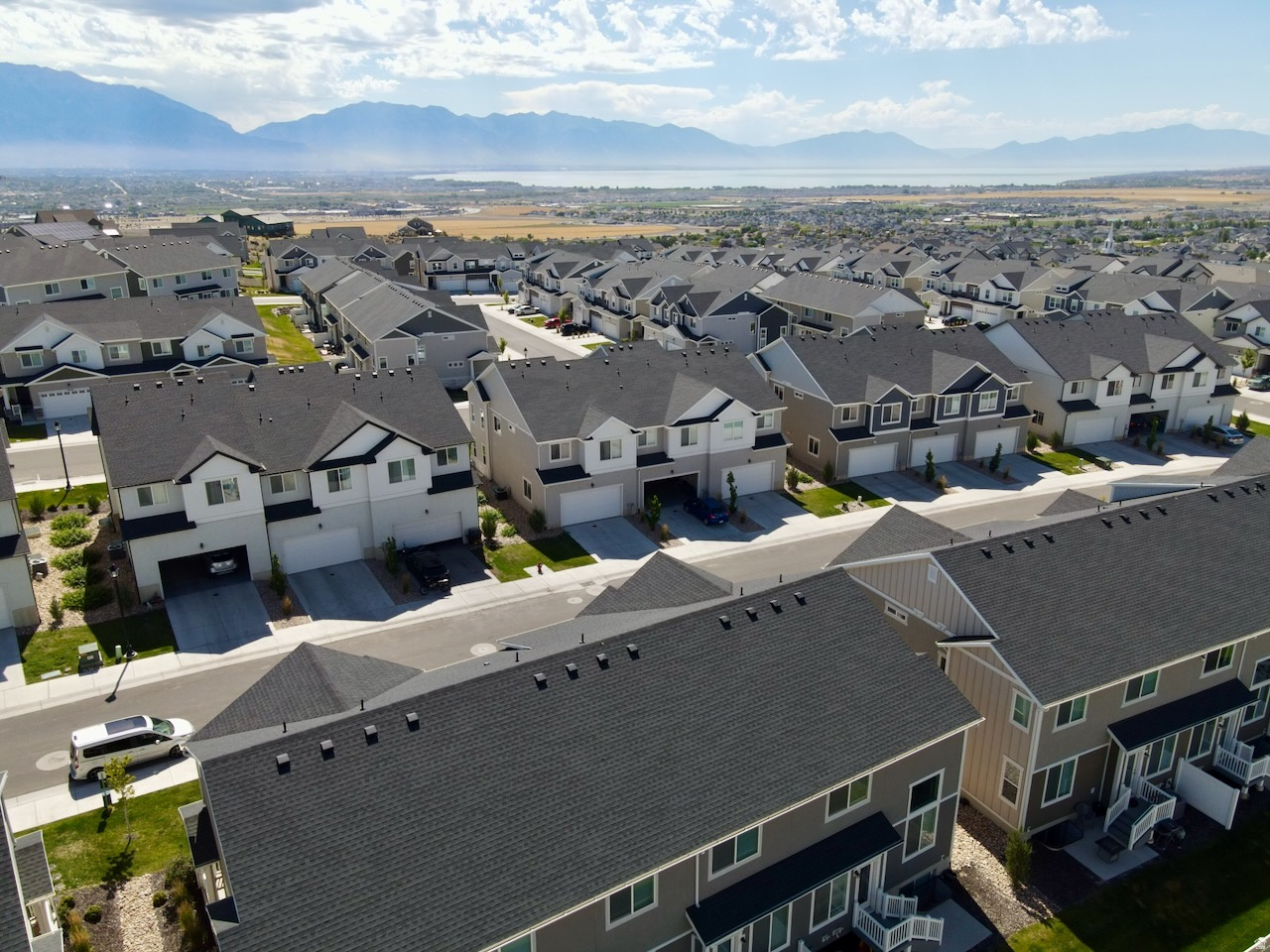 RIDGEHORNE - Residential