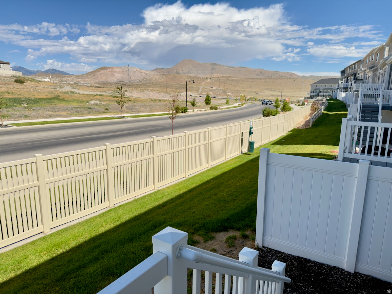 RIDGEHORNE - Residential