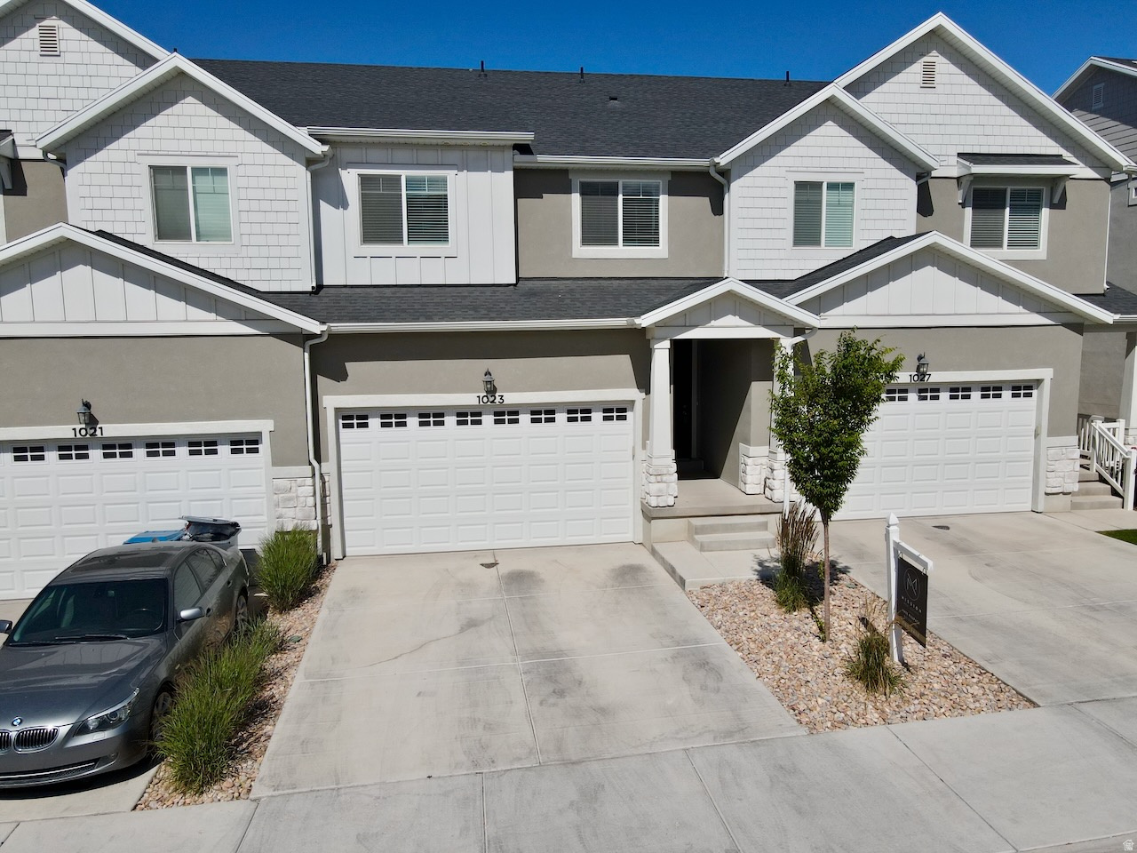 RIDGEHORNE - Residential