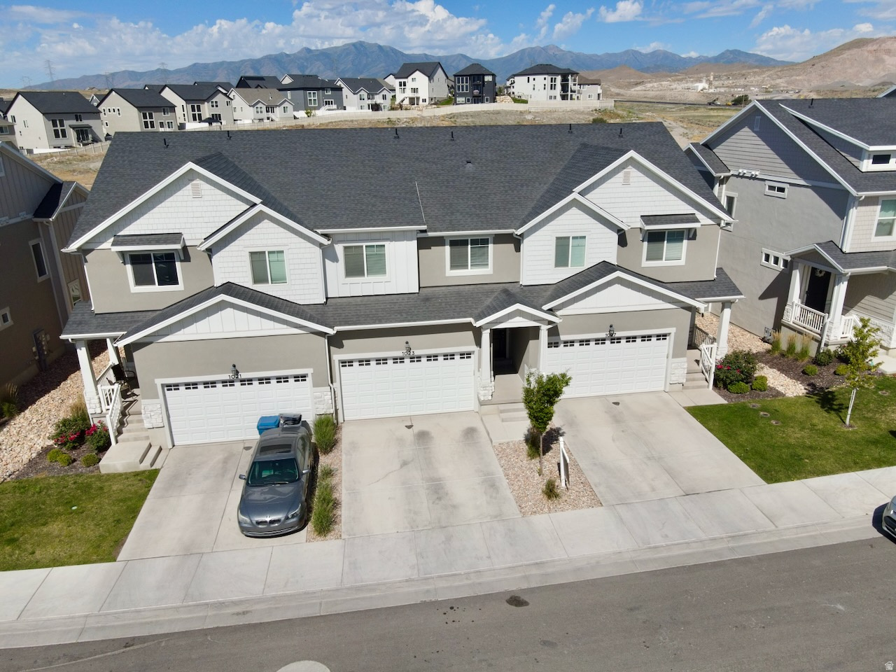 RIDGEHORNE - Residential