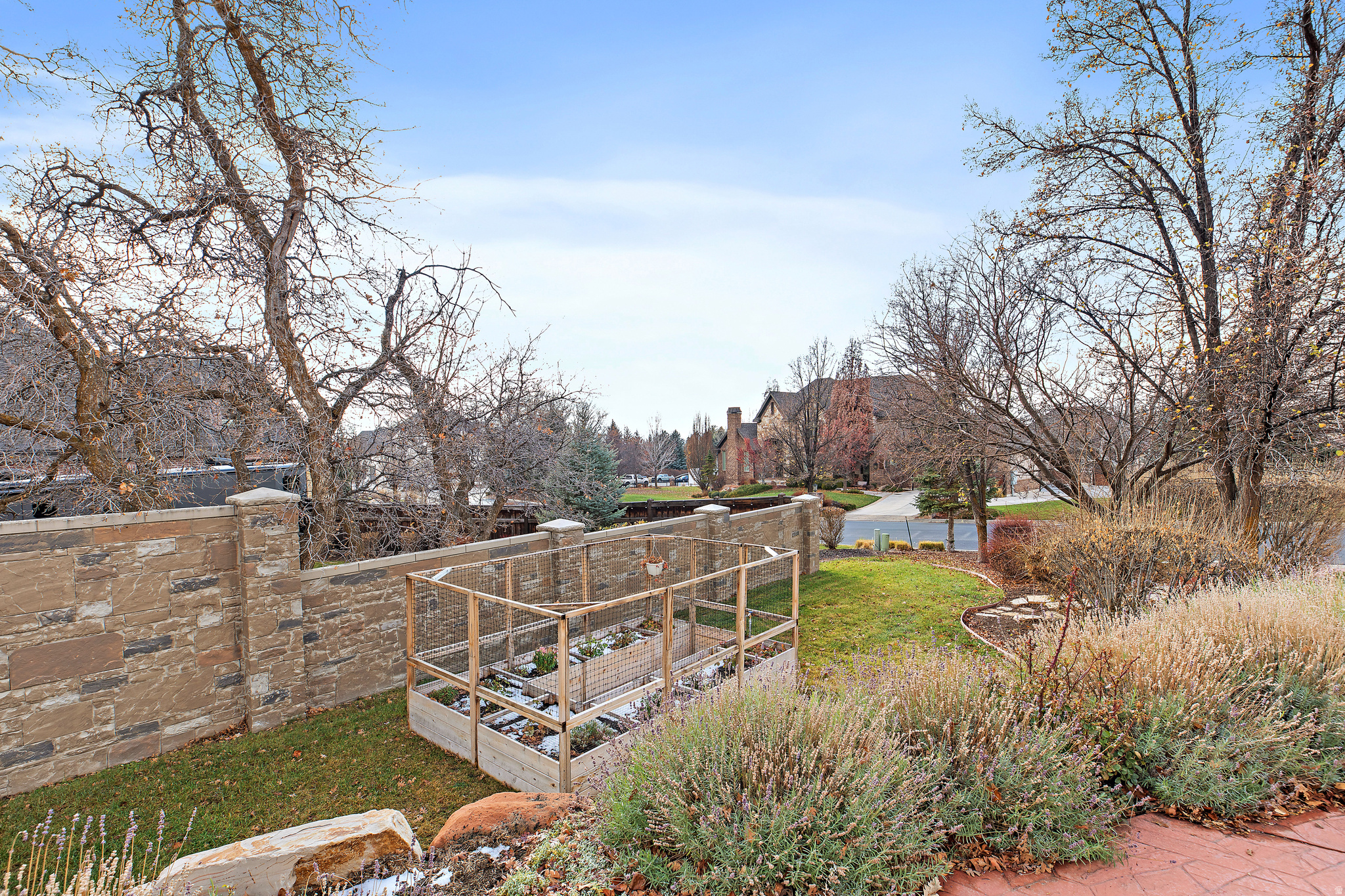 SUNBROOK - Residential