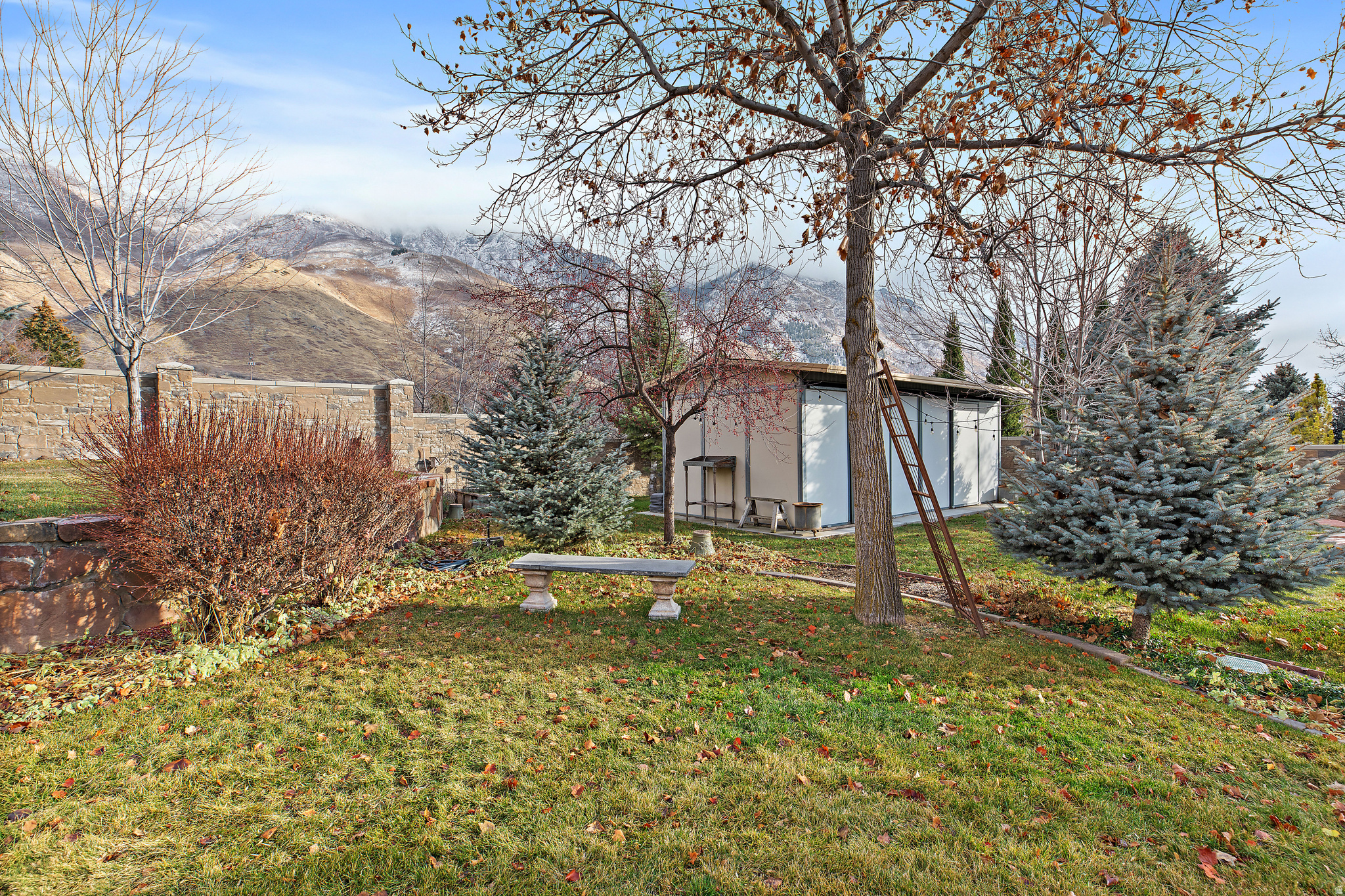 SUNBROOK - Residential