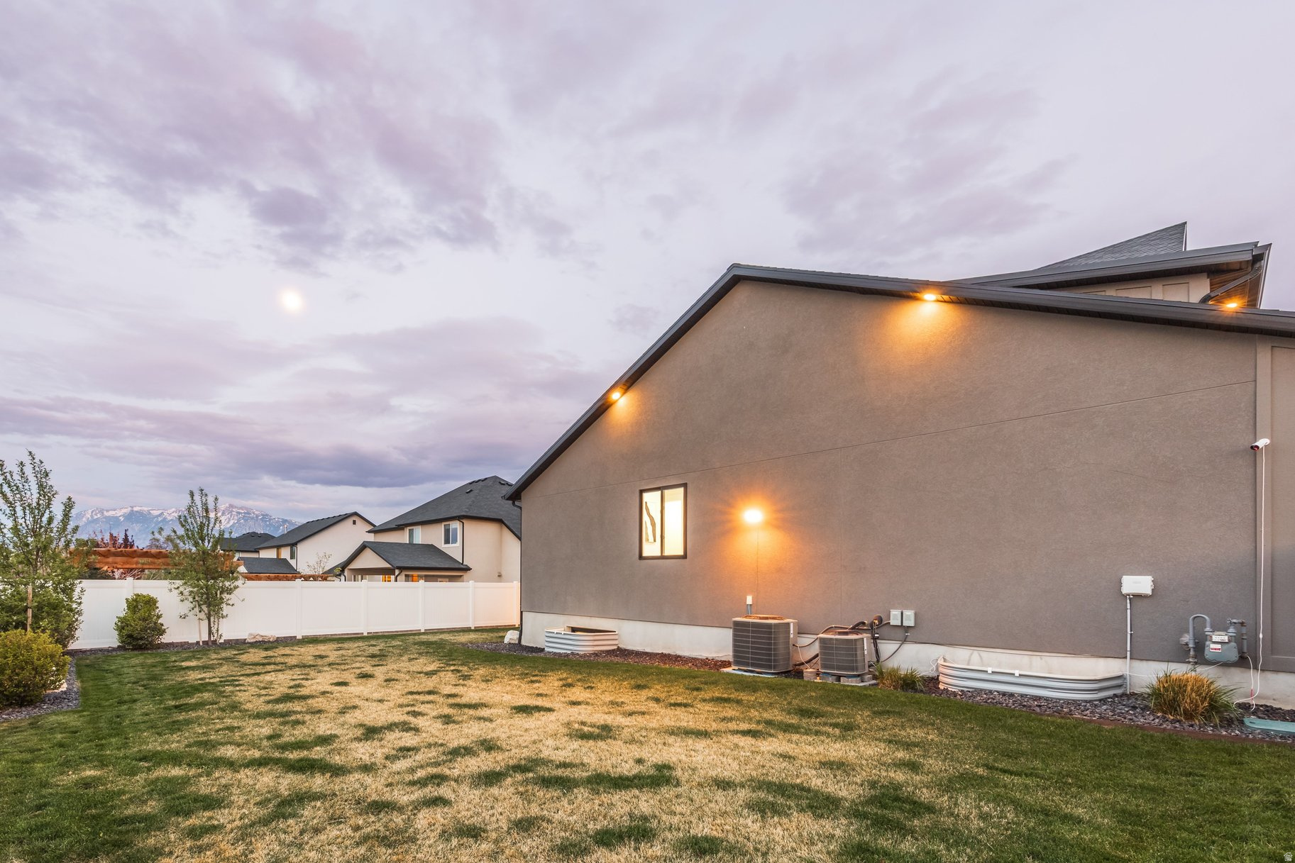 MCMULLIN ACRES - Residential