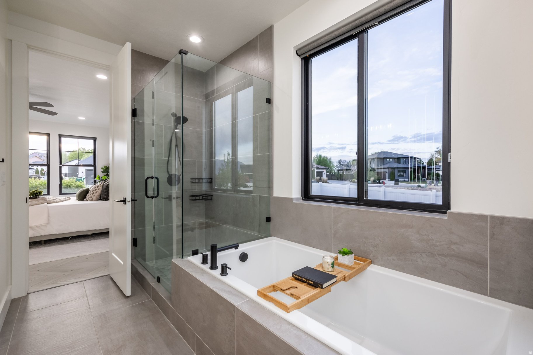 MCMULLIN ACRES - Residential