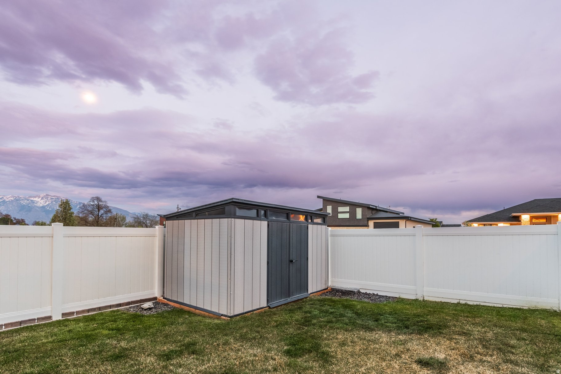 MCMULLIN ACRES - Residential