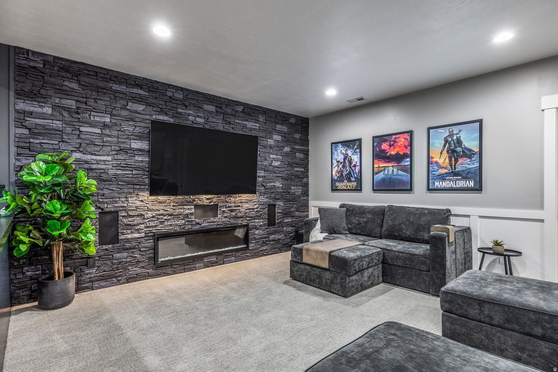 MCMULLIN ACRES - Residential