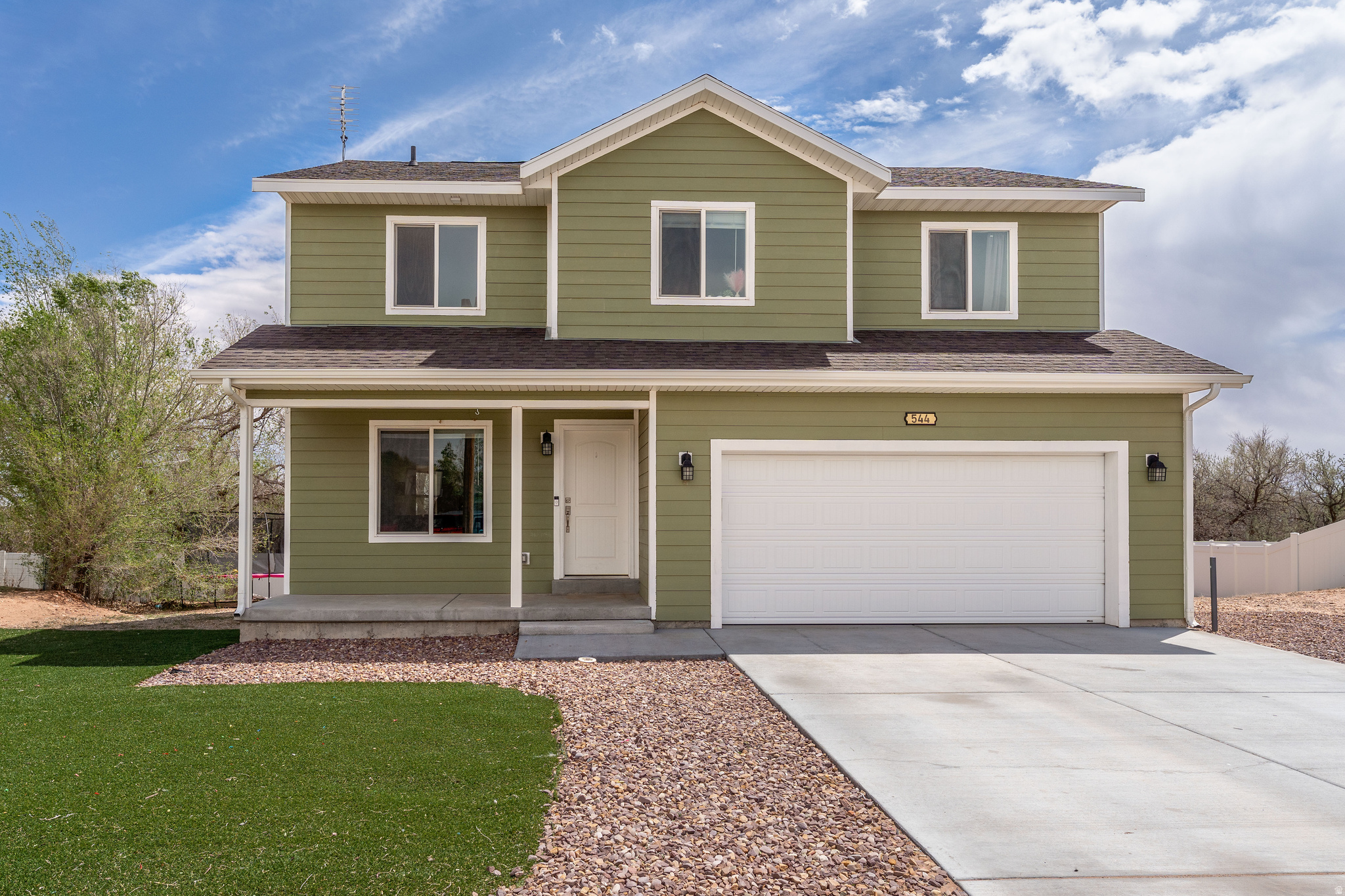 UINTAH SHADOWS - Residential