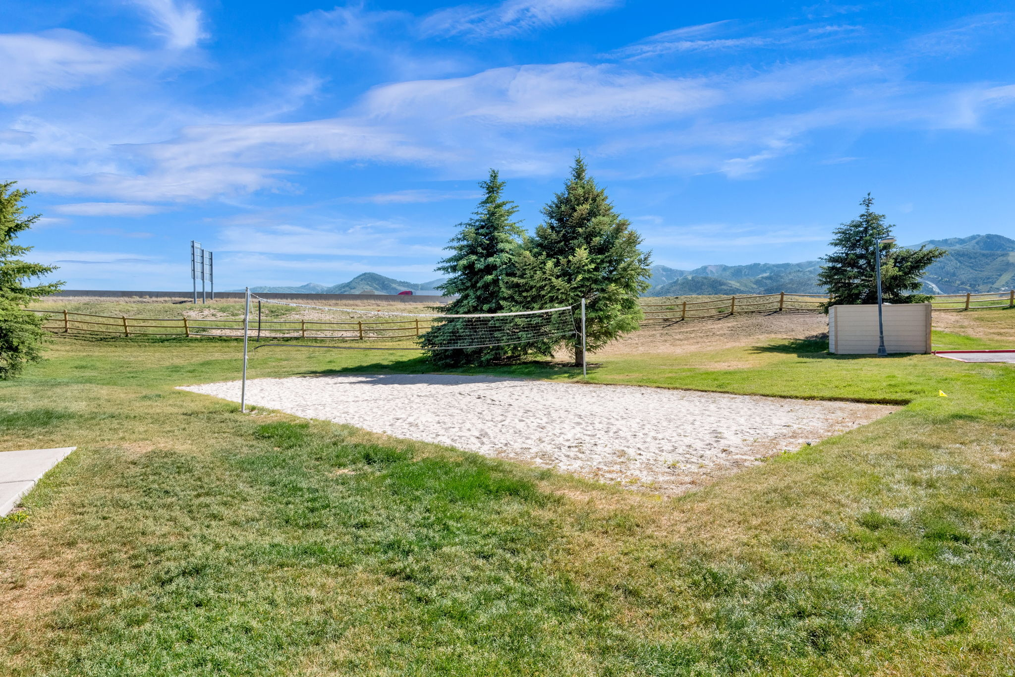 CANYON CREEK - Residential