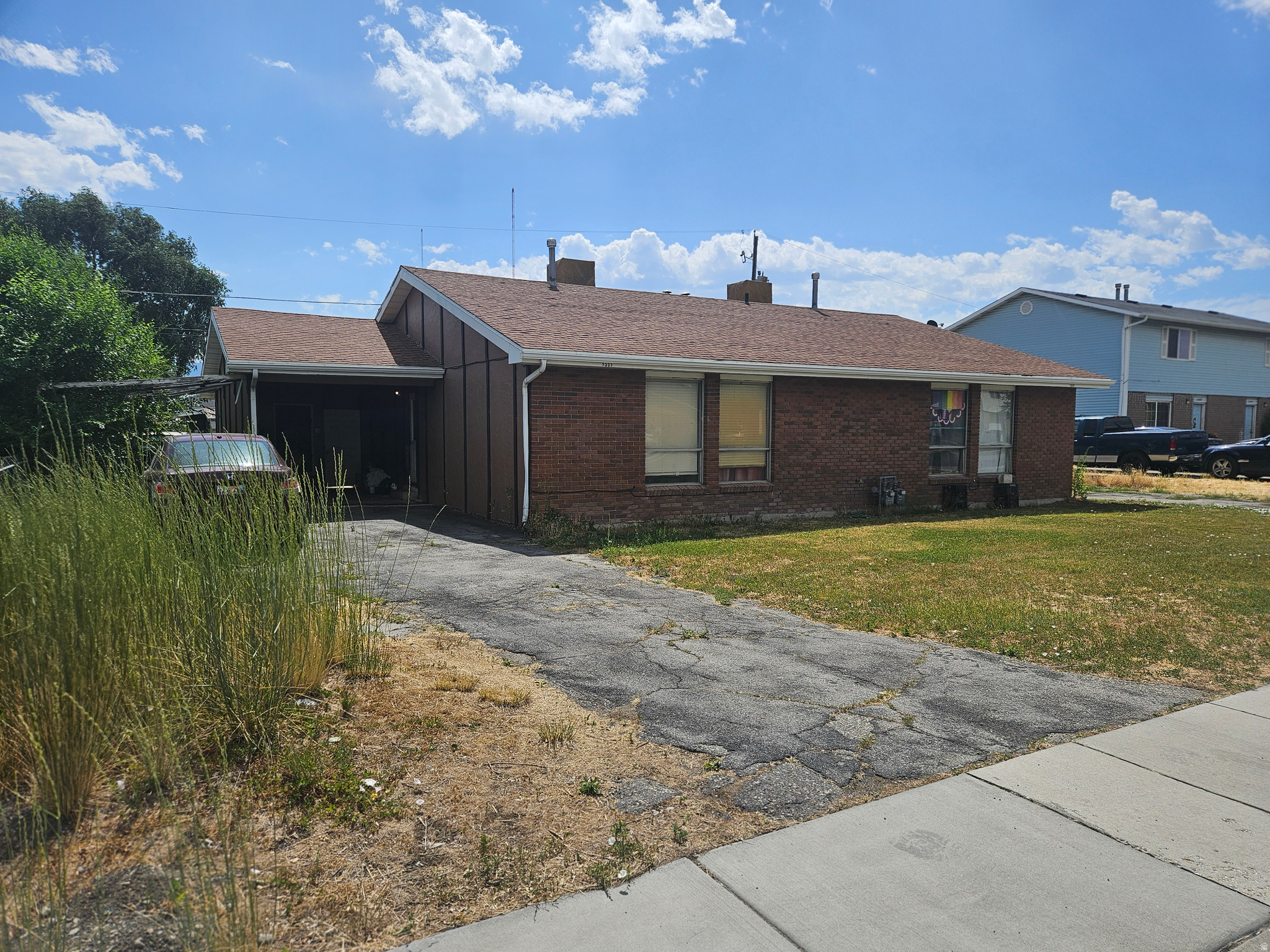 RIVERSIDE - Residential