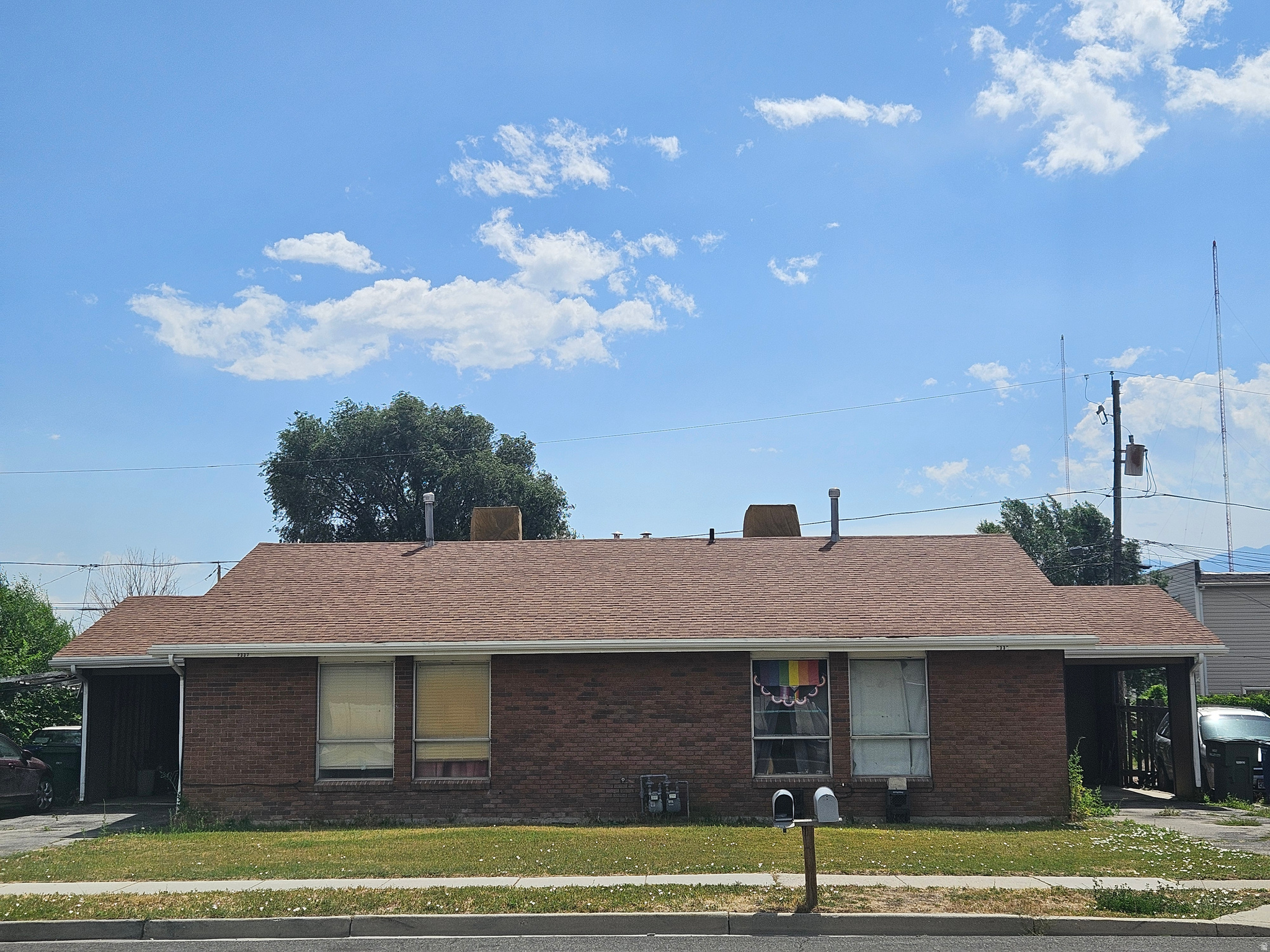RIVERSIDE - Residential