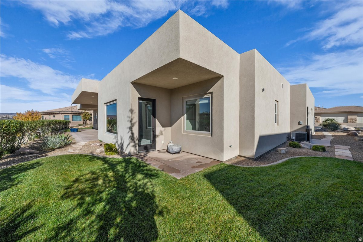 STONE CLIFF - Residential